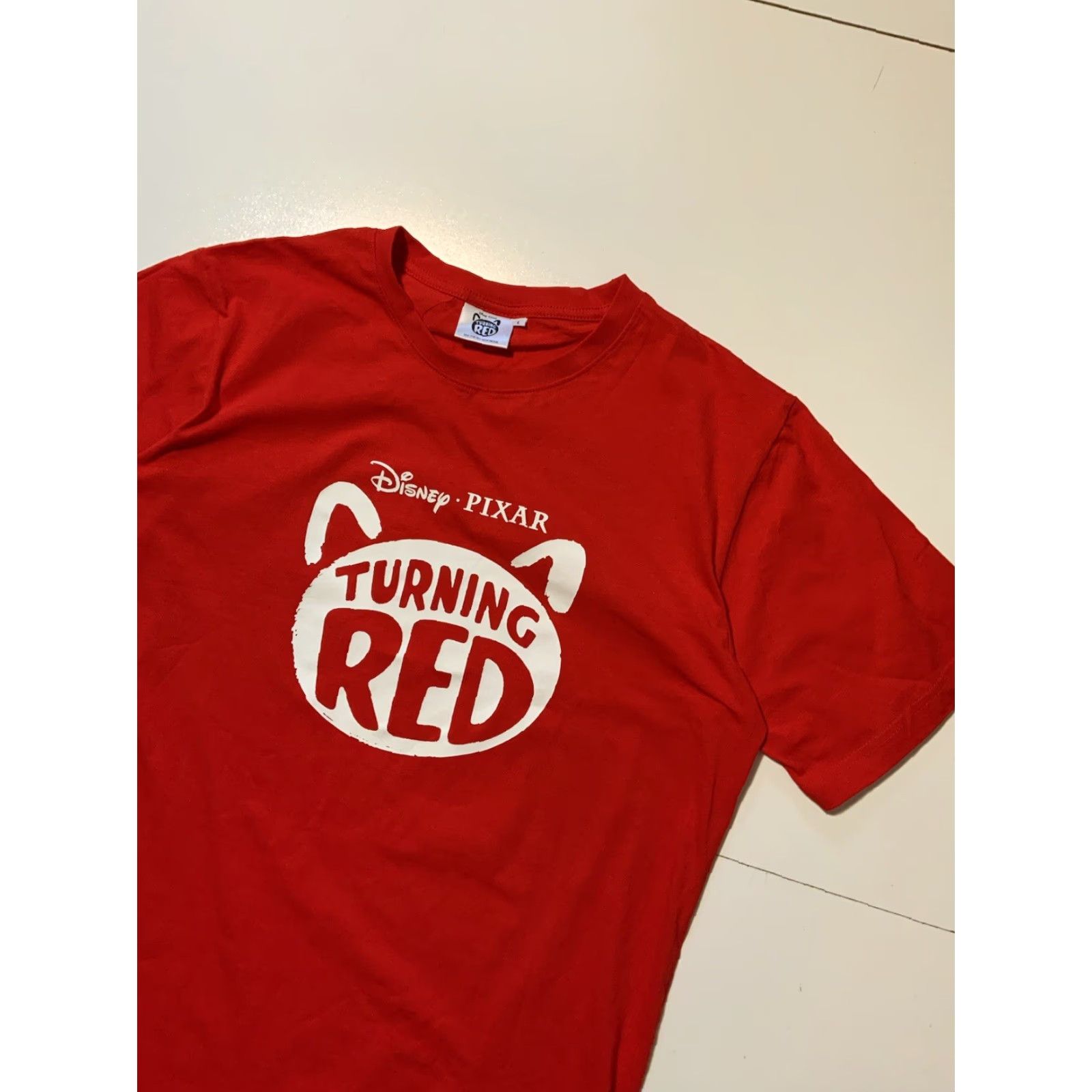 Disney Disney Pixar Turning Red All New Movie Film Promo Graphic S/S Crew T-Shirt Sz. L Red Men Size US L / EU 52-54 / 3 - 4 Thumbnail
