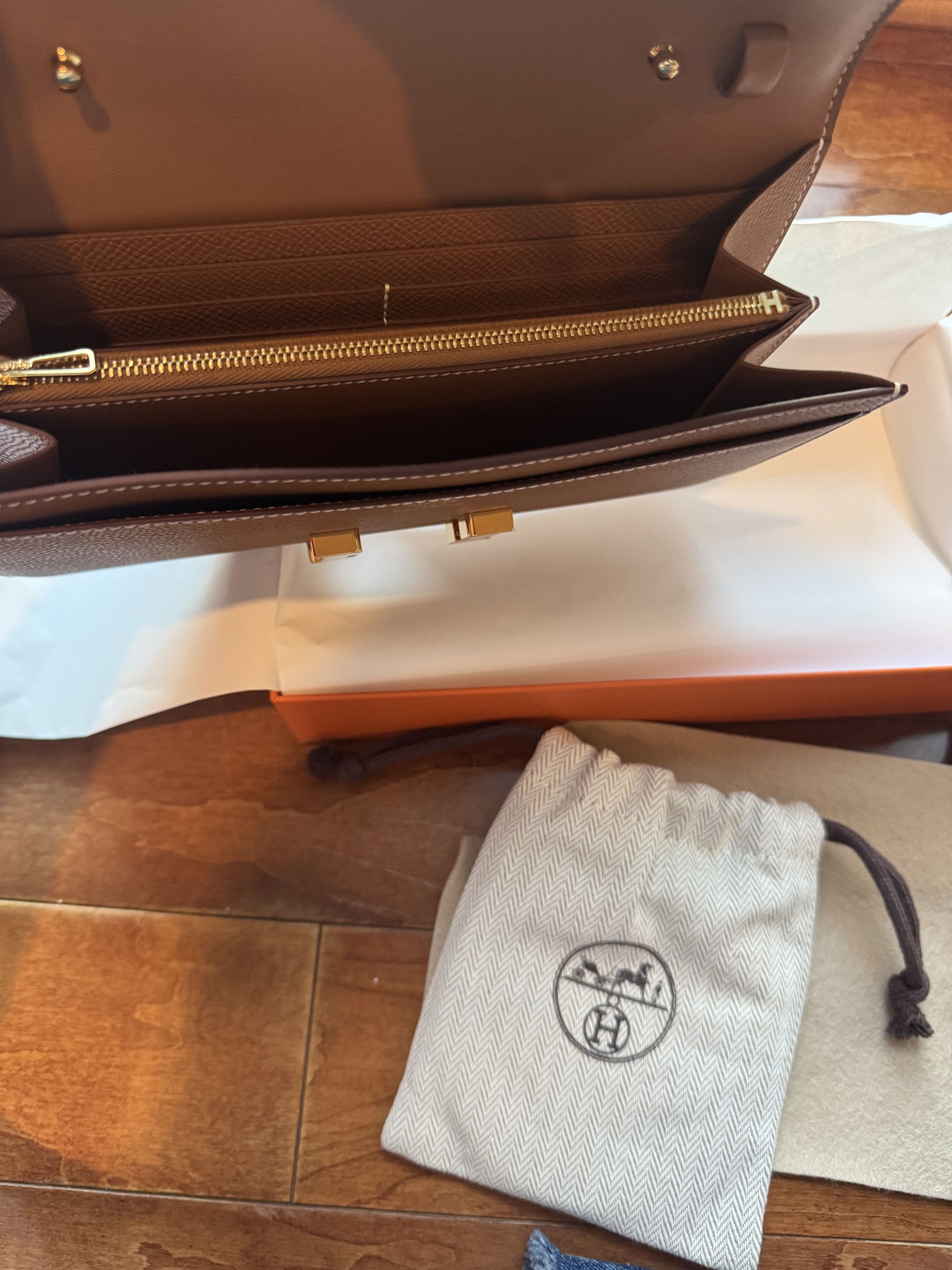Hermes *NEW* CONSTANCE TO GO CROSSBODY BAG GOLD EPSOM Size ONE SIZE - 7 Thumbnail