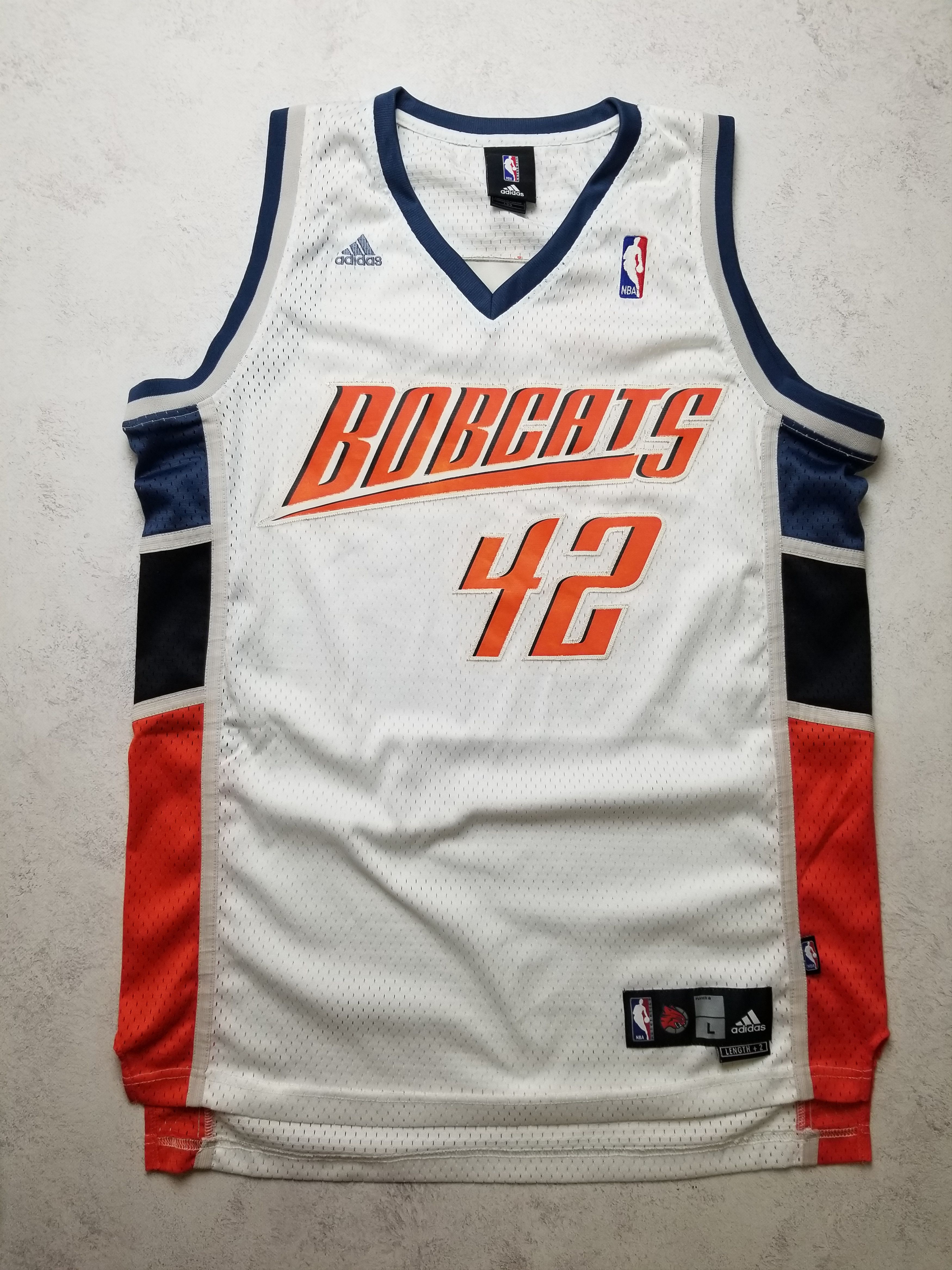 Adidas VTG Adidas Charlotte Bobcats #42 Sean May NBA Sewn Jersey Size US L / EU 52-54 / 3 - 1 Thumbnail