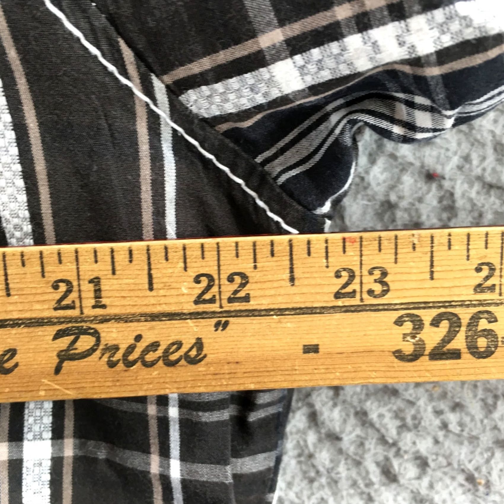 Vintage BKE Buckle Slim Fit Button Up Shirt Men XL Black Plaid Cotton Long Sleeve Casual Size US XL / EU 56 / 4 - 7 Thumbnail