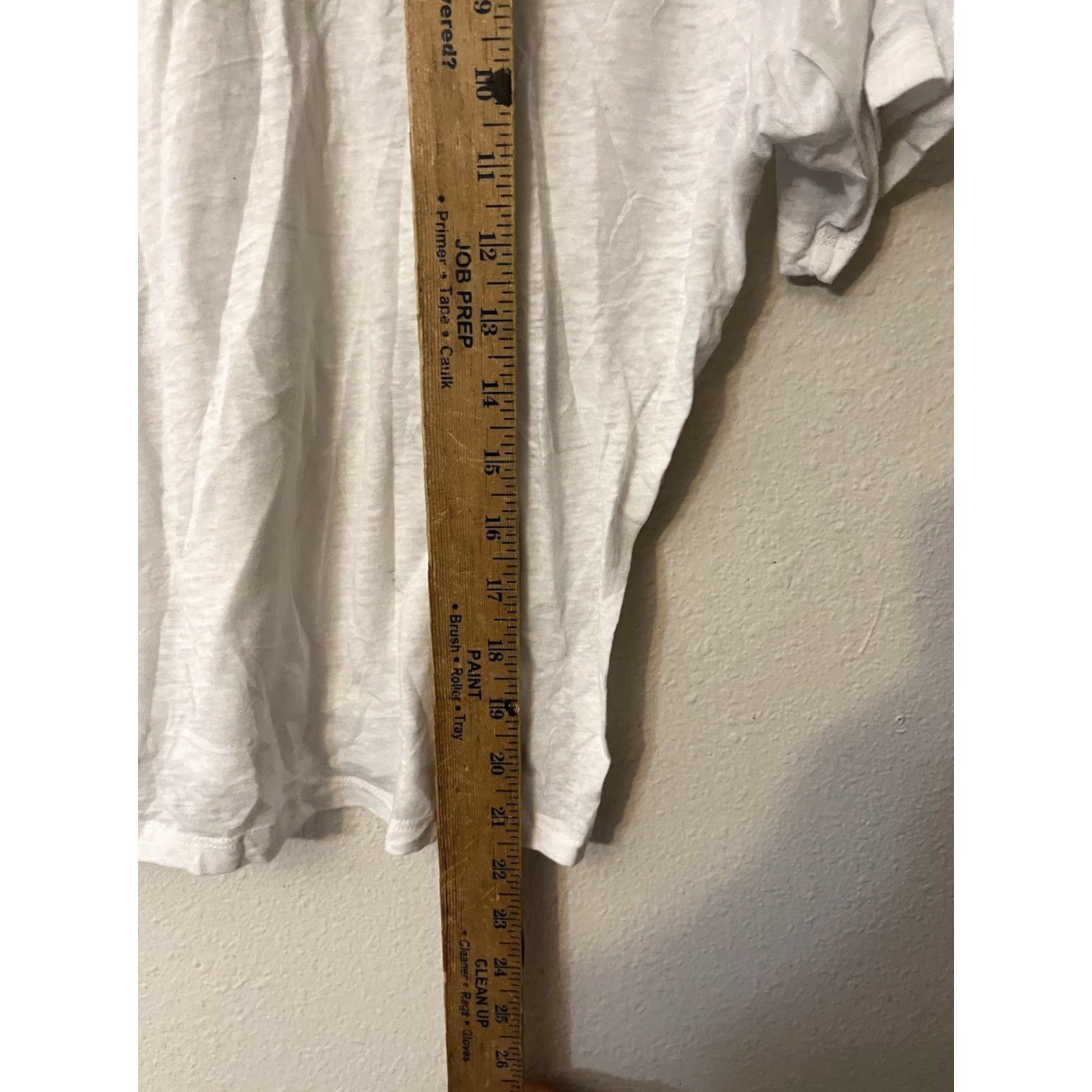 American Eagle Outfitters American Eagle Crew Neck Shirt Short Sleeve Sz Small White Graphic Womens T-Shirt Colorful 90s Theme Size S / US 4 / IT 40 - 4 Thumbnail