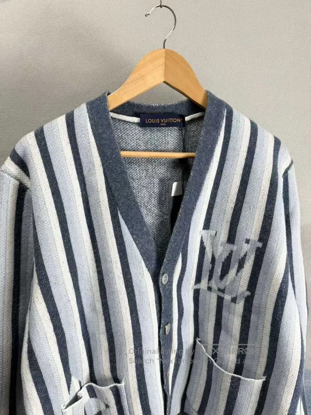 Louis Vuitton Louis Vuitton Floral Stripe Wool Cardigan. Size M / US 6-8 / IT 42-44 - 3 Thumbnail