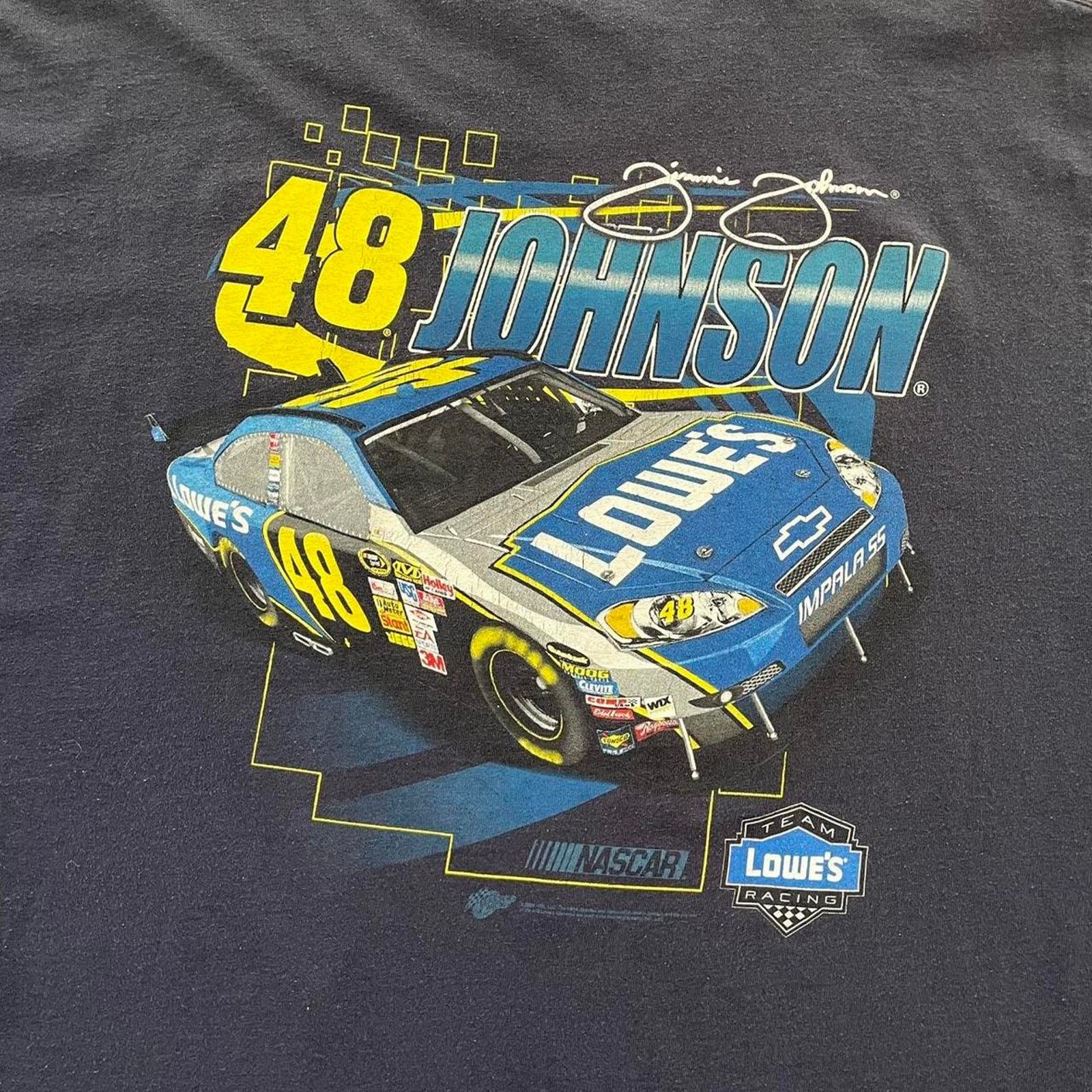 NASCAR Vintage Jimmie Johnson Lowe’s Nascar Navy T-shirt Size US XL / EU 56 / 4 - 4 Thumbnail