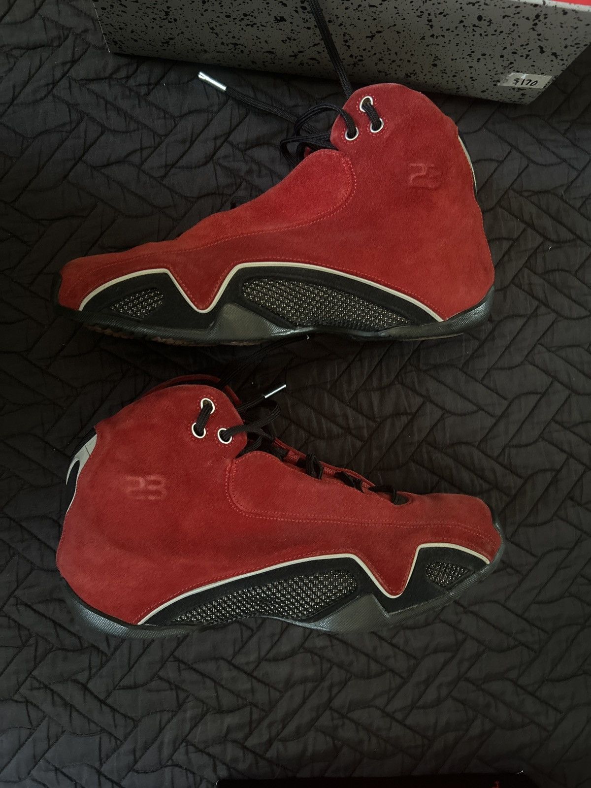 Jordan Brand Jordan 21 red suede Size US 11 / EU 44 - 3 Thumbnail