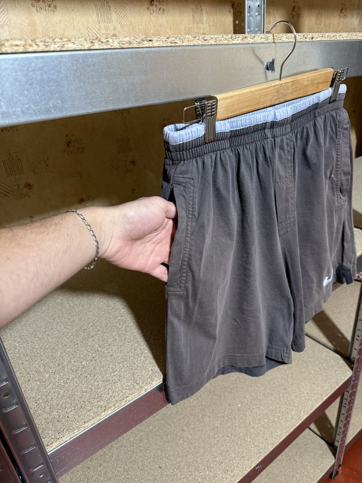 Nike × Vintage 🏝️ Vintage 80s/90s Beach Nike retro shorts Size XL Y2K hype Size US 36 / EU 52 - 4 Thumbnail