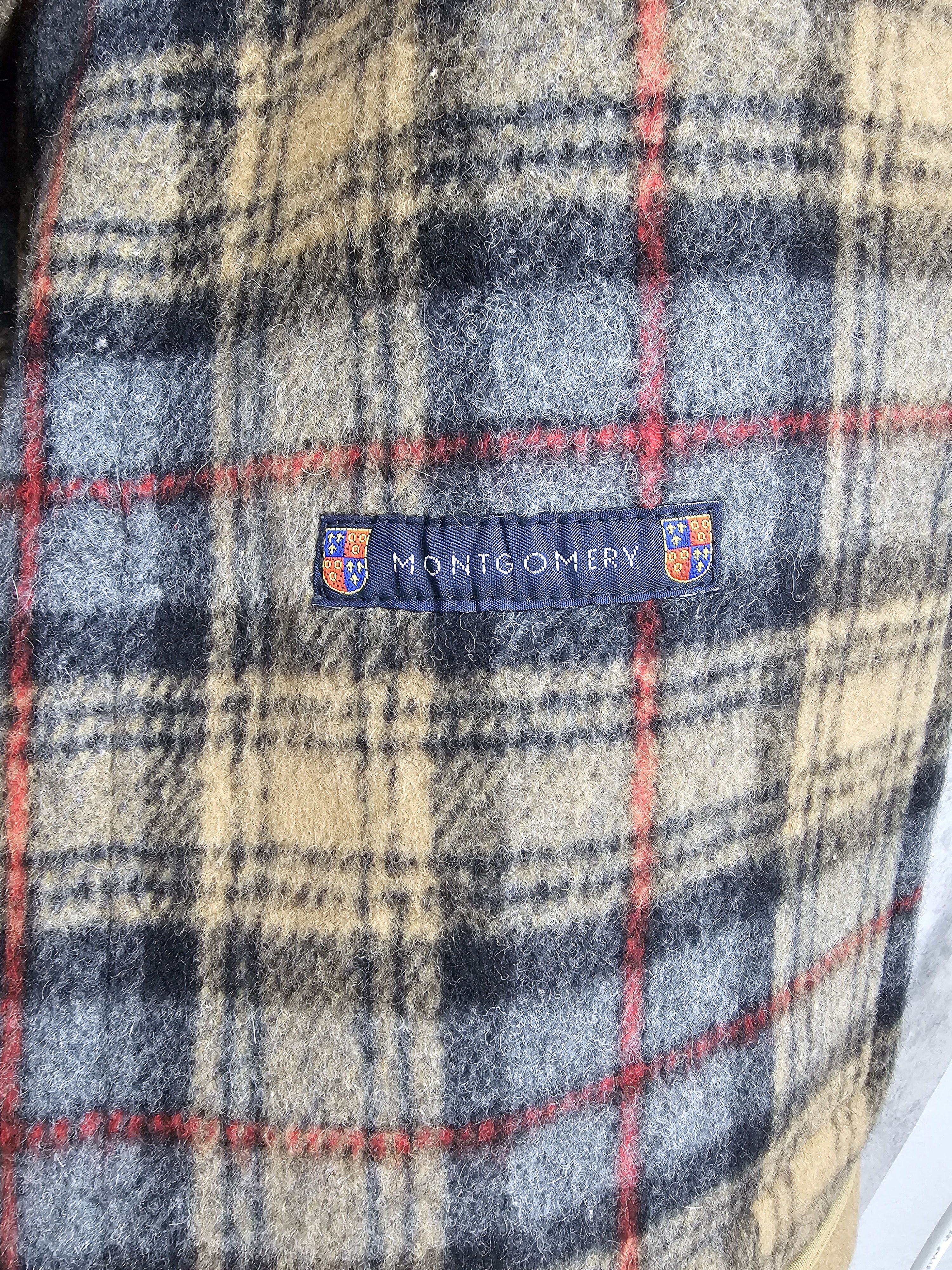 Other MONTGOMERY Checked Wool Heavy Coat Jacket J0047 Size US L / EU 52-54 / 3 - 10 Thumbnail