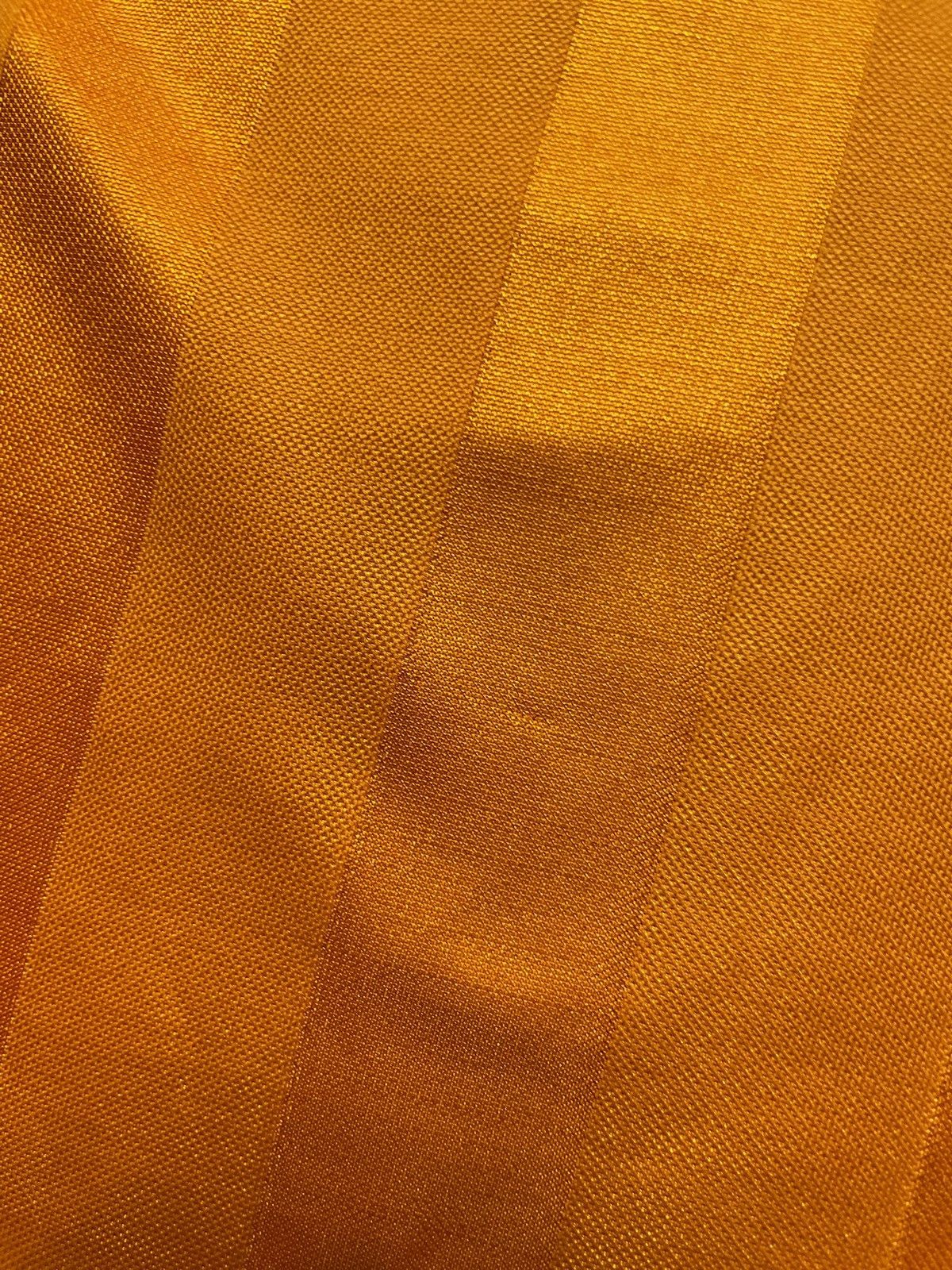 Vintage Vintage Wolverhampton orange soccer jersey size M Size US M / EU 48-50 / 2 - 3 Thumbnail