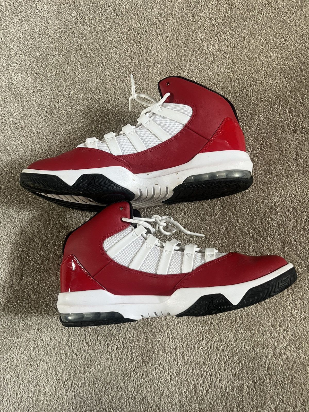Nike Nike Air Jordan Max Aura Gym Red Size US 11 mens Size US 11 / EU 44 - 3 Thumbnail