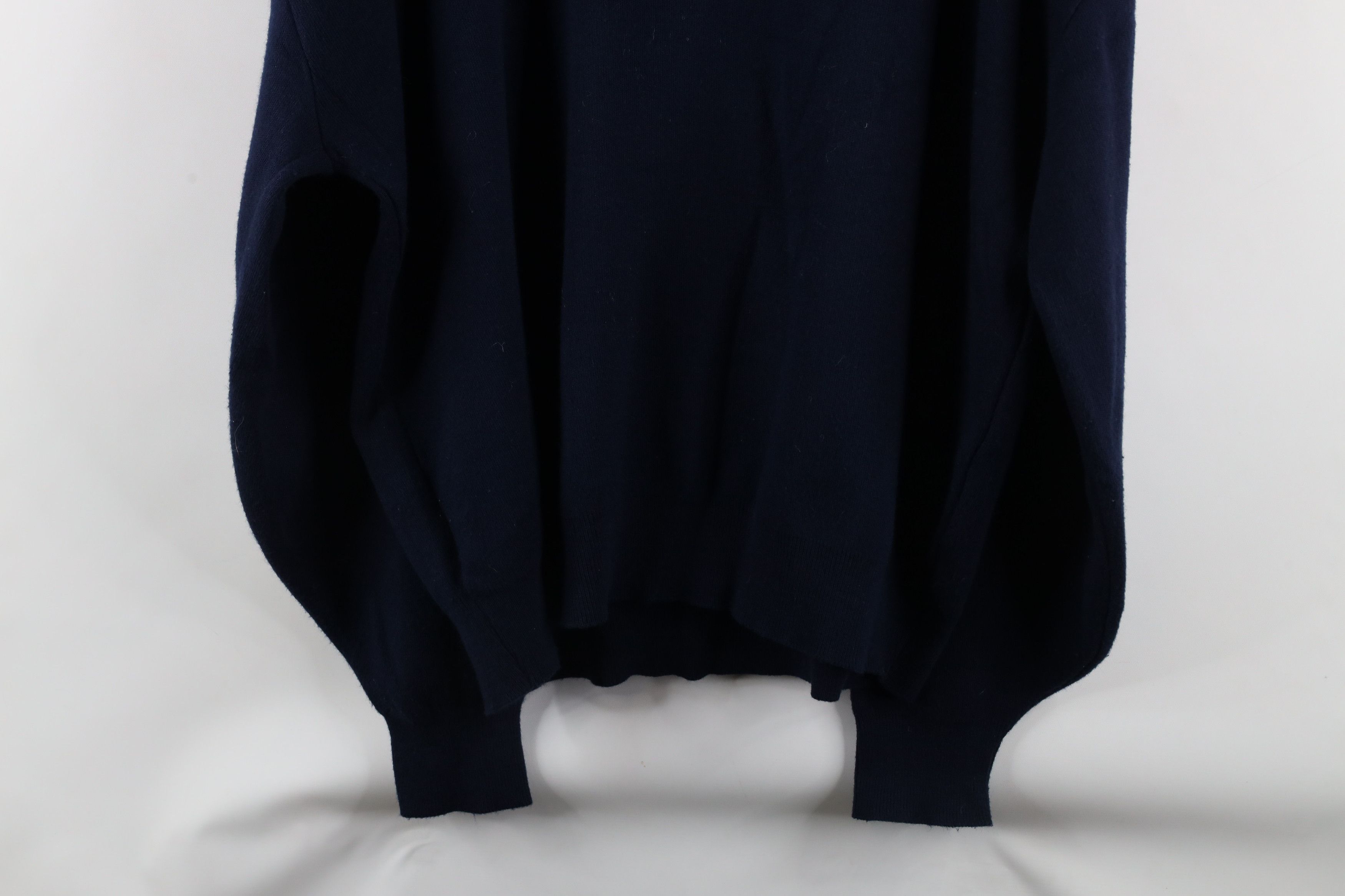 Vintage Vintage 90s Streetwear Knit V-Neck Sweater Navy Blue USA Size US XXL / EU 58 / 5 - 8 Thumbnail