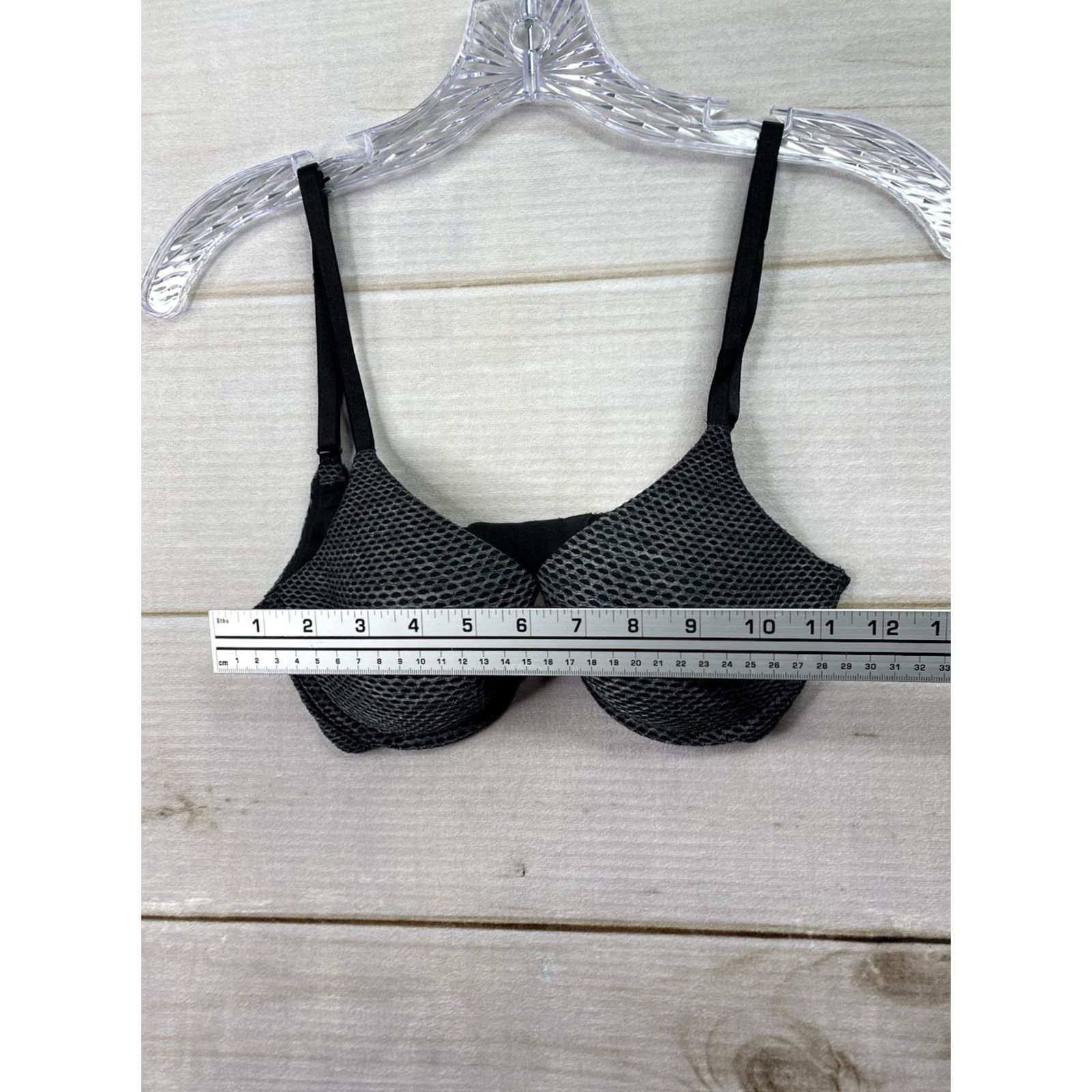 Victoria's Secret Victoria Secret Bra 32D Uplift Semi Demi Underwired Padded Black Size ONE SIZE - 4 Thumbnail