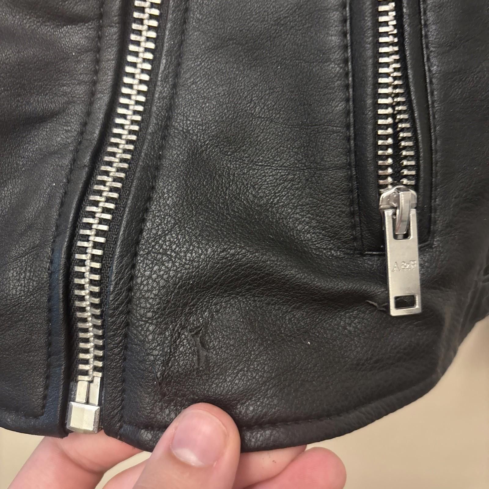 Abercrombie & Fitch Abercrombie & Fitch Womens Size S Black Vegan Leather Jacket Size S / US 4 / IT 40 - 9 Thumbnail