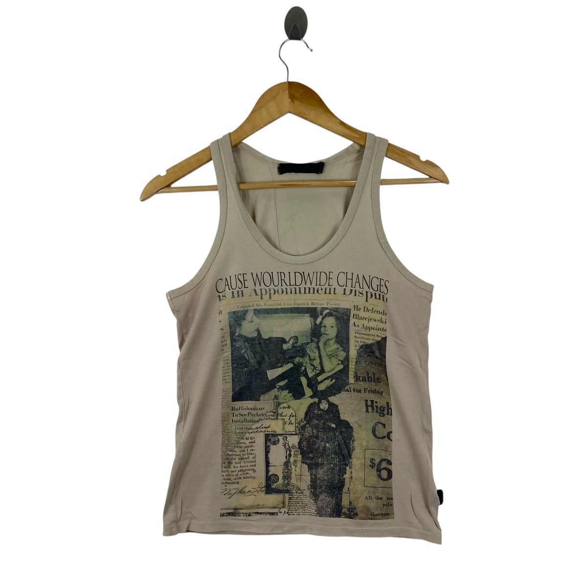 GOSTAR DE FUGA Japanese Archive Newspaper Print Tank Top Deconstructed S Size US S / EU 44-46 / 1 - 1 Thumbnail
