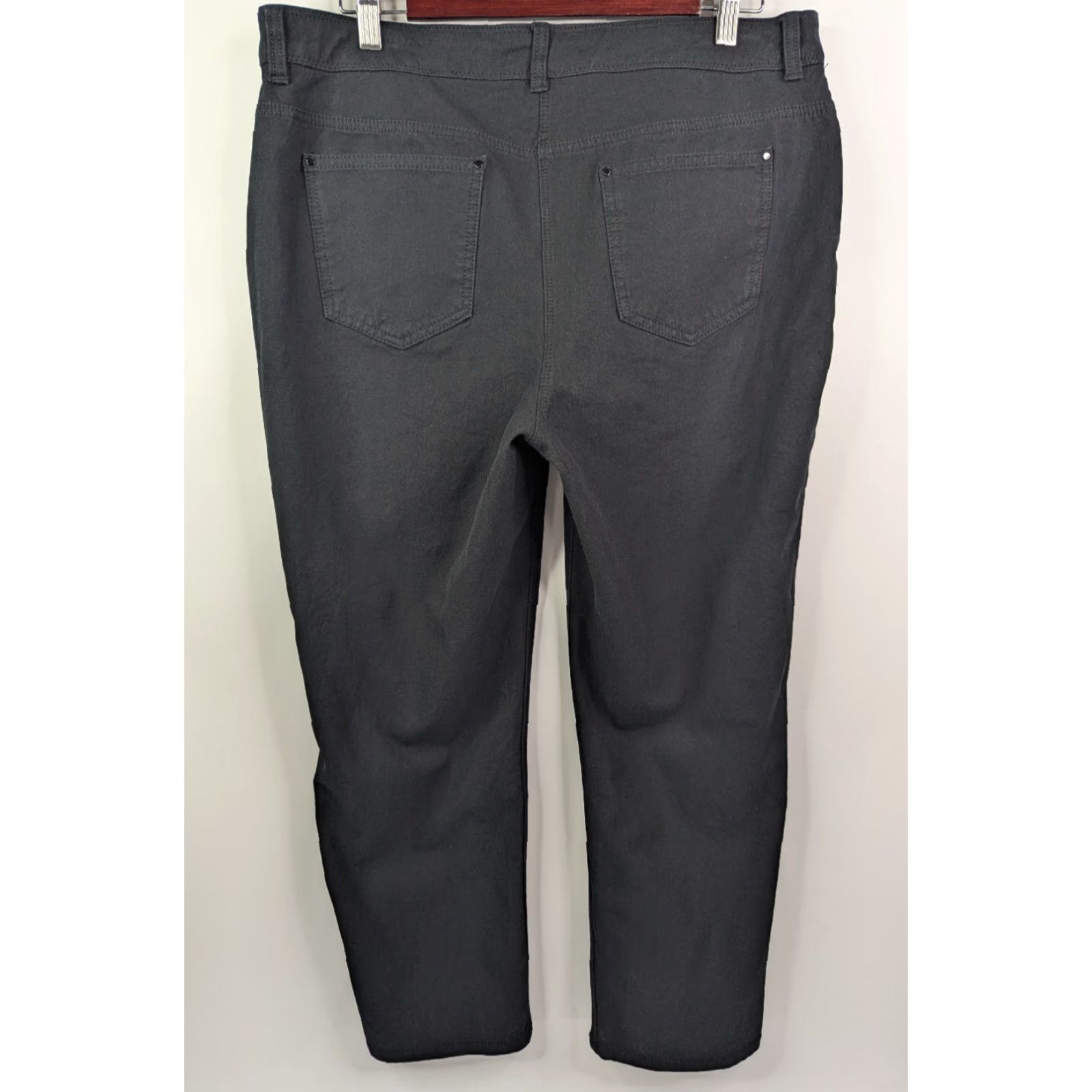 Vintage Chicos Women Slimming Ankle Pants Size L Black Stretch Cotton Rayon Spandex Twill Flat Front Moderate Modern Business Casual Size 36" / US 14 / IT 50 - 3 Thumbnail