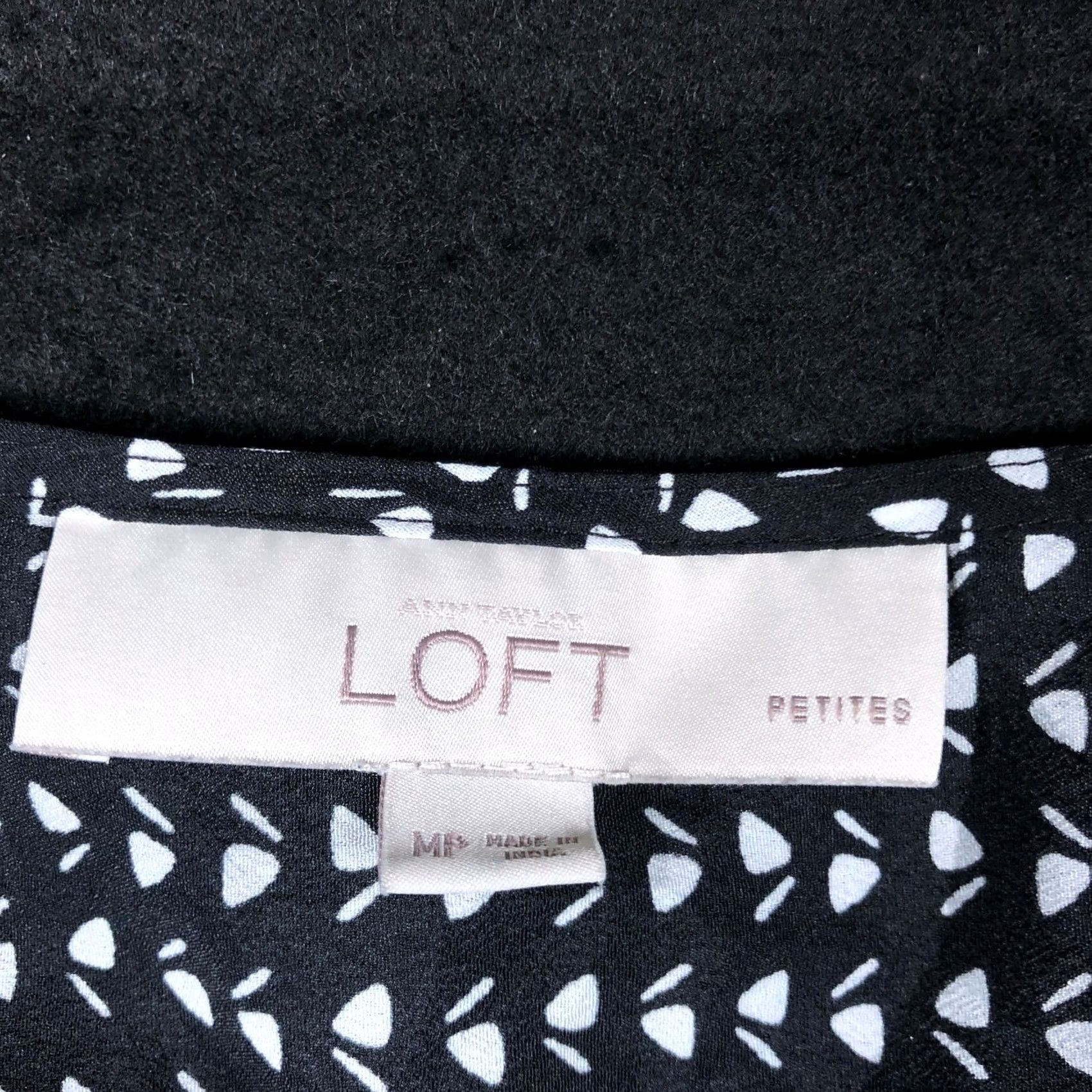 Loft LOFT Womens Blouse Black White Petite Sleeveless Ruffled Front PM Satin Polyester Pullover Round Neck Casual Workwear Moisture Lightweight Stretch Size M / US 6-8 / IT 42-44 - 6 Thumbnail