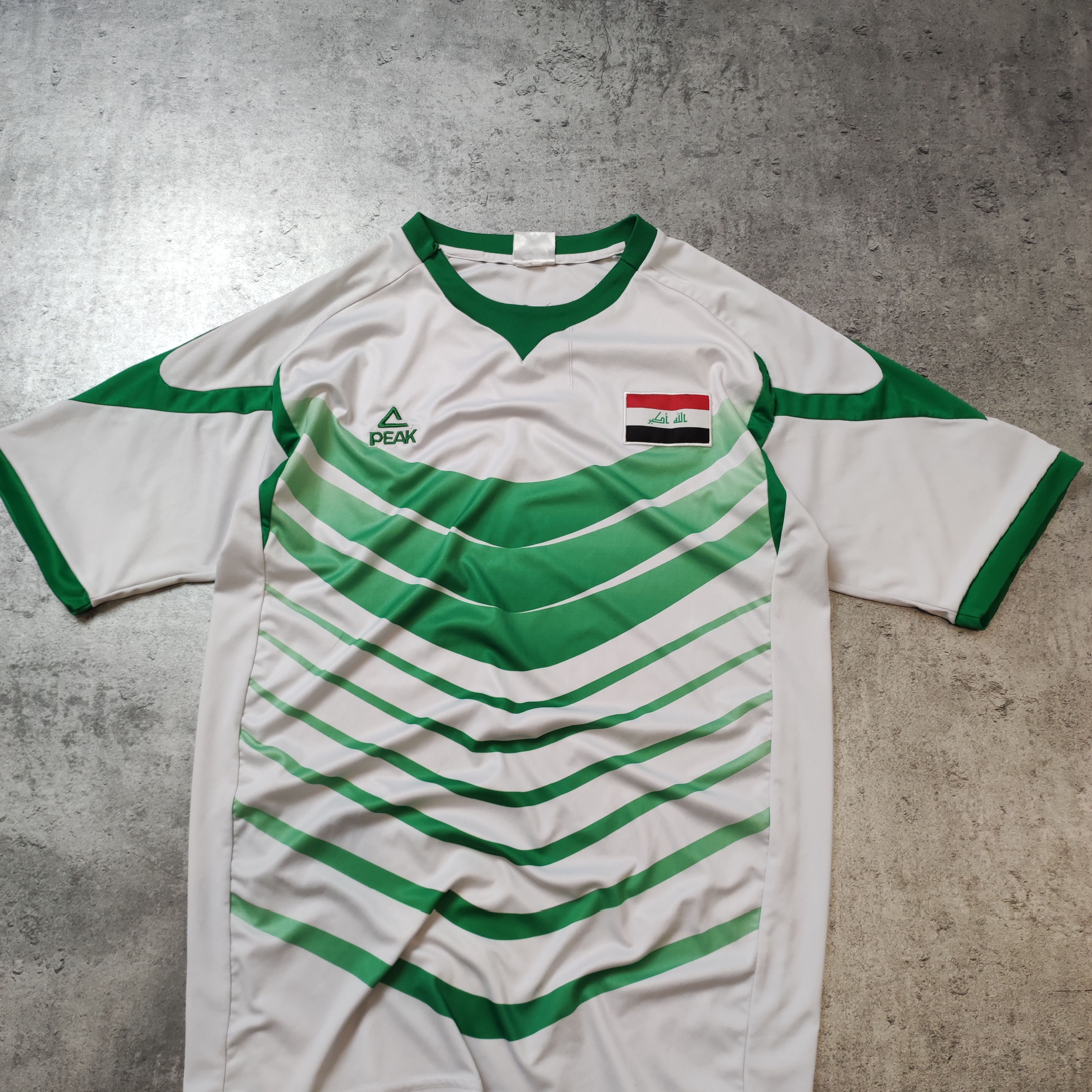 Vintage RARE Football Soccer Iraq 2013 Home Jersey Size US L / EU 52-54 / 3 - 2 Thumbnail