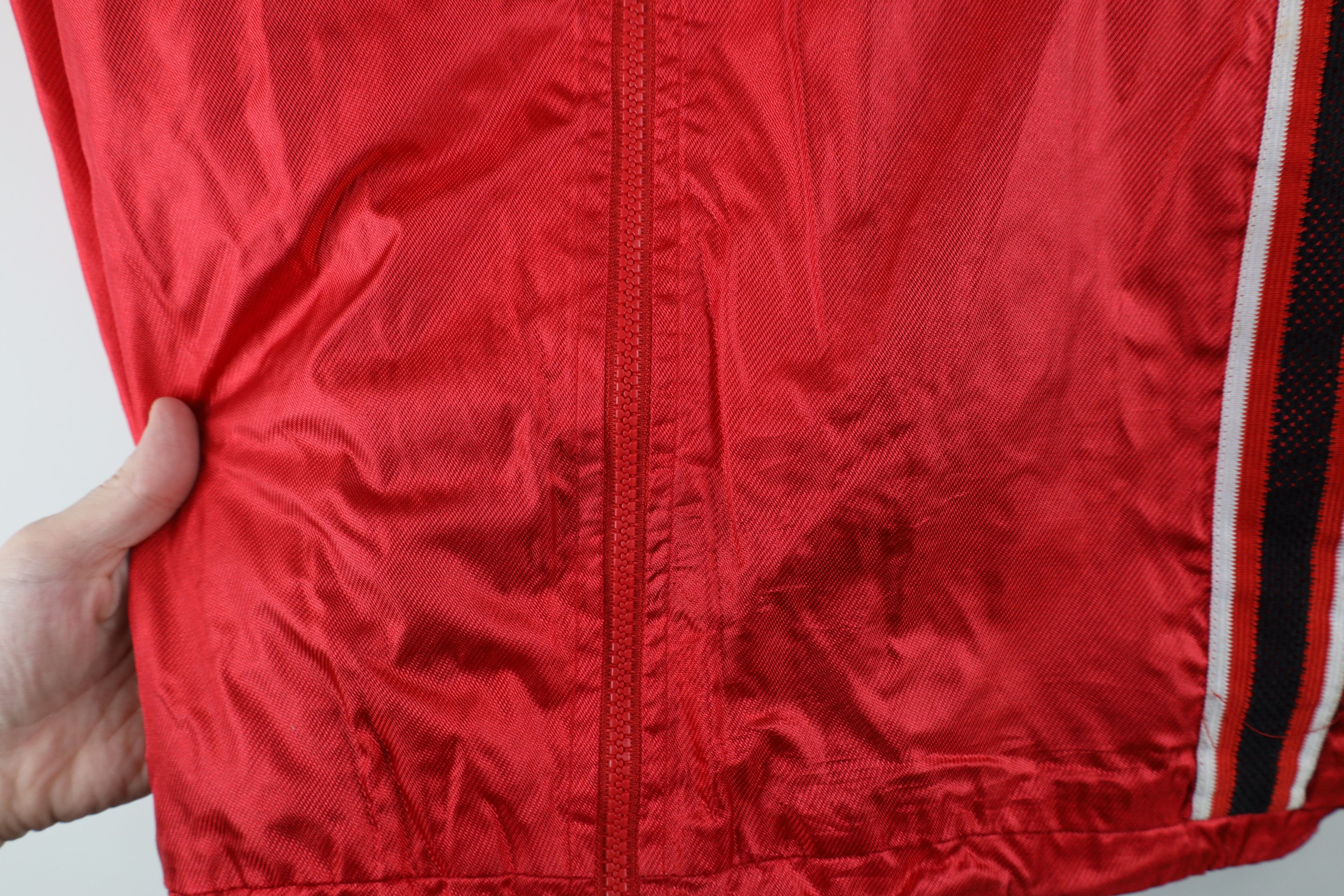 Vintage Vintage 90s Red Wings Hockey Full Zip Windbreaker Jacket Size US S / EU 44-46 / 1 - 8 Thumbnail