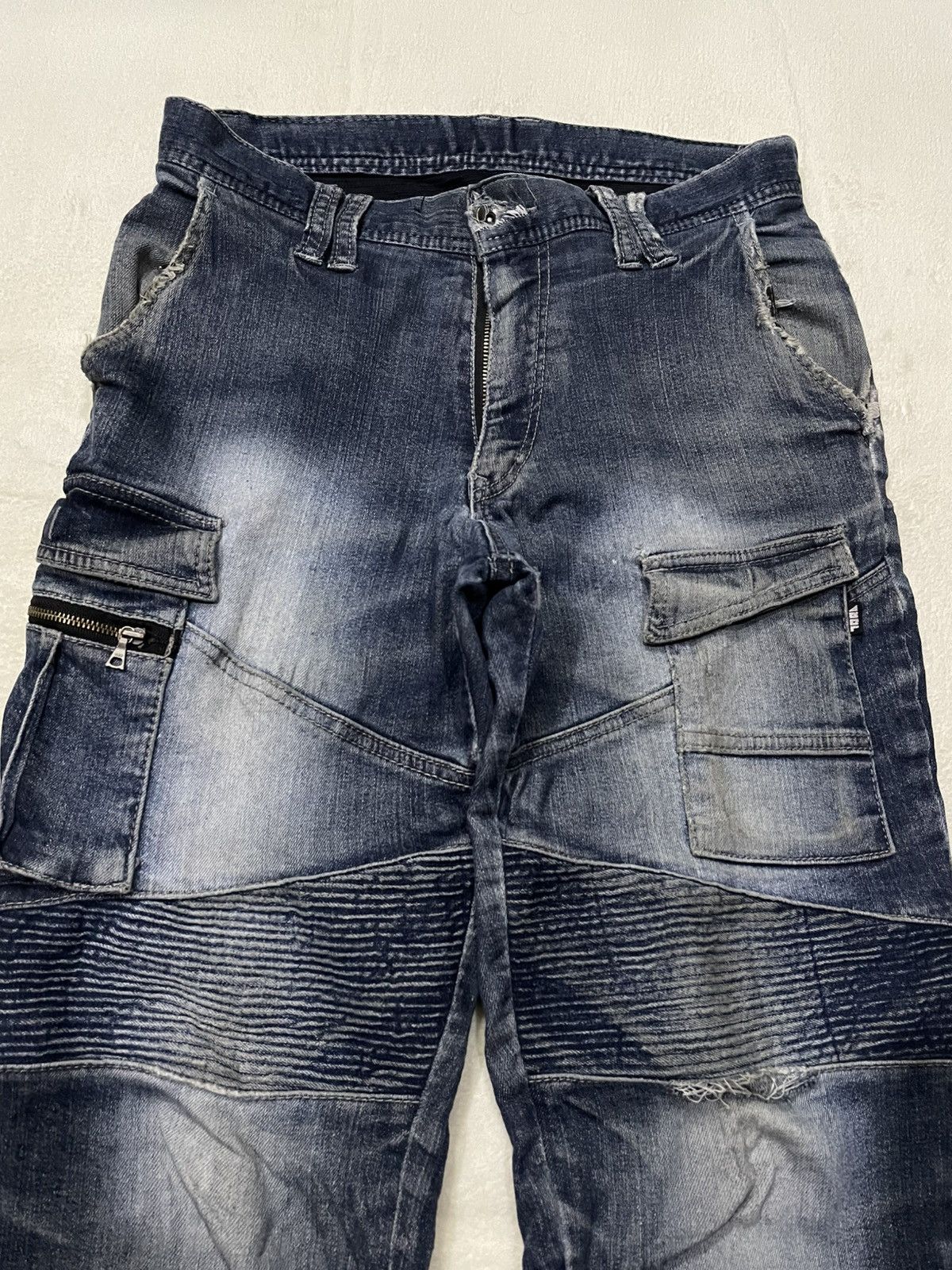 Japanese Brand Vintage TORA Distress Faded Dark Blue Denim Jeans Size US 31 - 2 Thumbnail