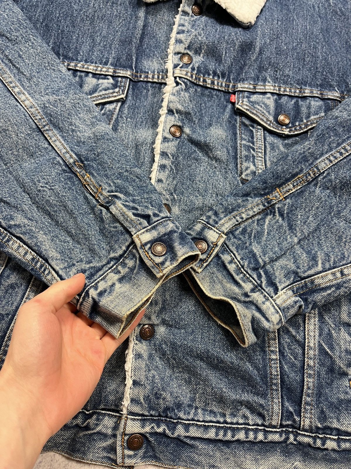 Levi's × Vintage Vintage 90’s Levi's Sherpa Lined Denim Trucker Jacket Rare Size US XL / EU 56 / 4 - 19 Thumbnail