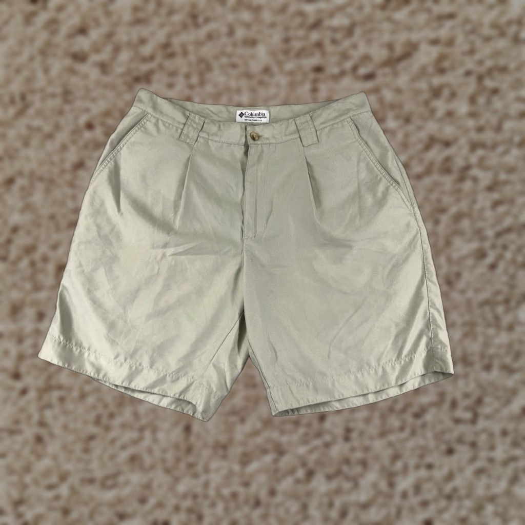 Vintage Columbia Men Bermuda Shorts 34 Beige 100% Polyester Pleated Zip Cargo Pocket Inseam 9 Regular Fit Beach Golf Casual Bermuda Shorts Mens Beige 34x9 Size US 34 / EU 50 - 1 Thumbnail
