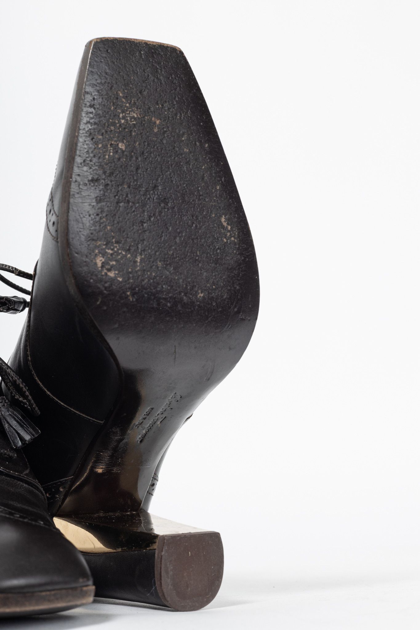 Salvatore Ferragamo Salvatore Ferragamo Fusadia Calf Wingtip Derby Heels Size US 10 / IT 40 - 5 Thumbnail