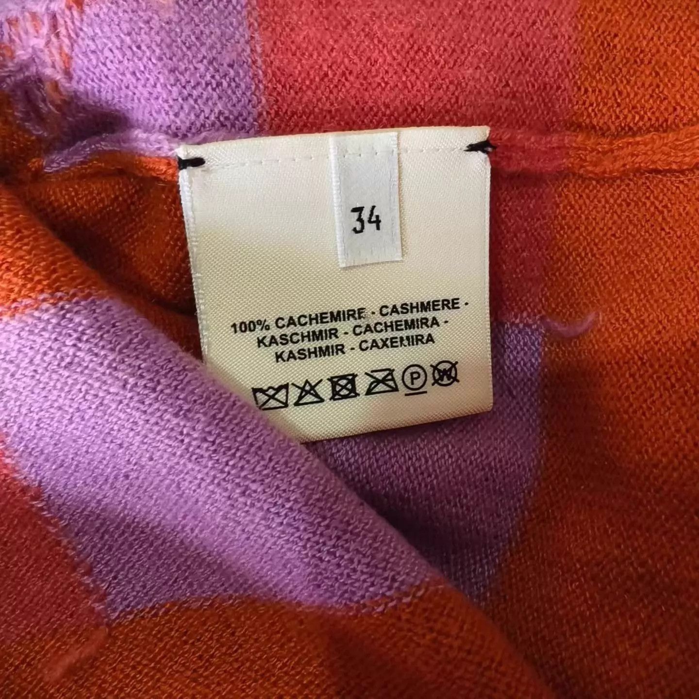 Hermes Hermes 100% Cashmere Pig Nose Knit Sweater Size 34 Size XS / US 0-2 / IT 36-38 - 4 Thumbnail