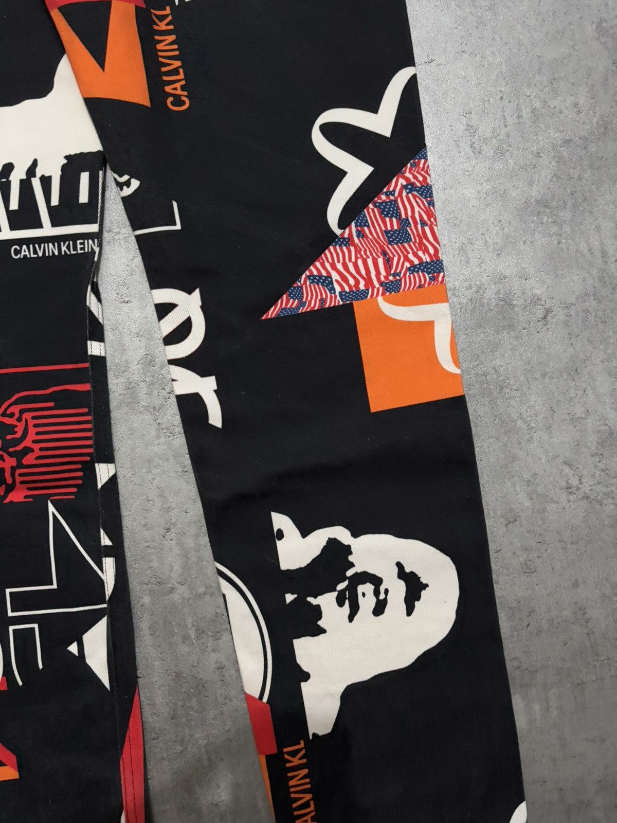 Calvin Klein 205W39NYC Calvin Klein 205W39NYC ALLOVER PRINTED STRAIGHT JEANS BLACK Size US 32 / EU 48 - 19 Thumbnail