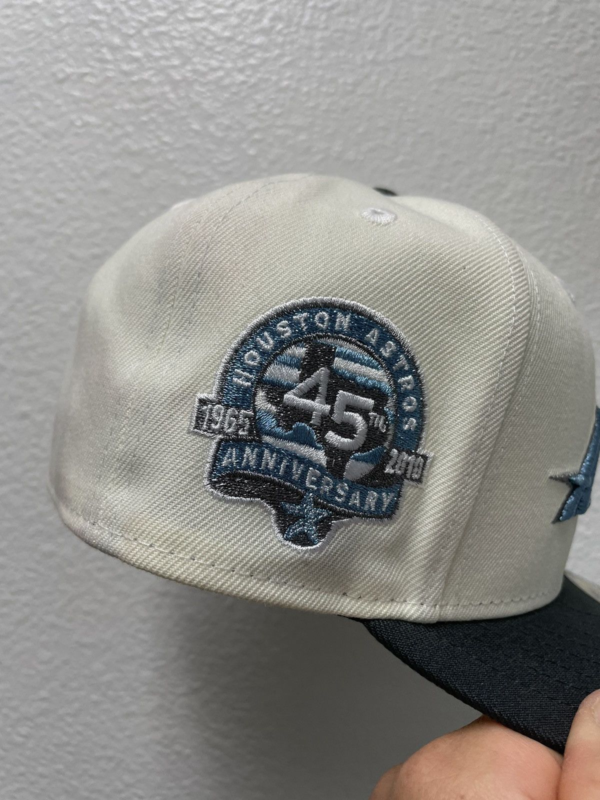 New Era 🔥 Exclusive Astros hype logo size 7 Size ONE SIZE - 2 Thumbnail