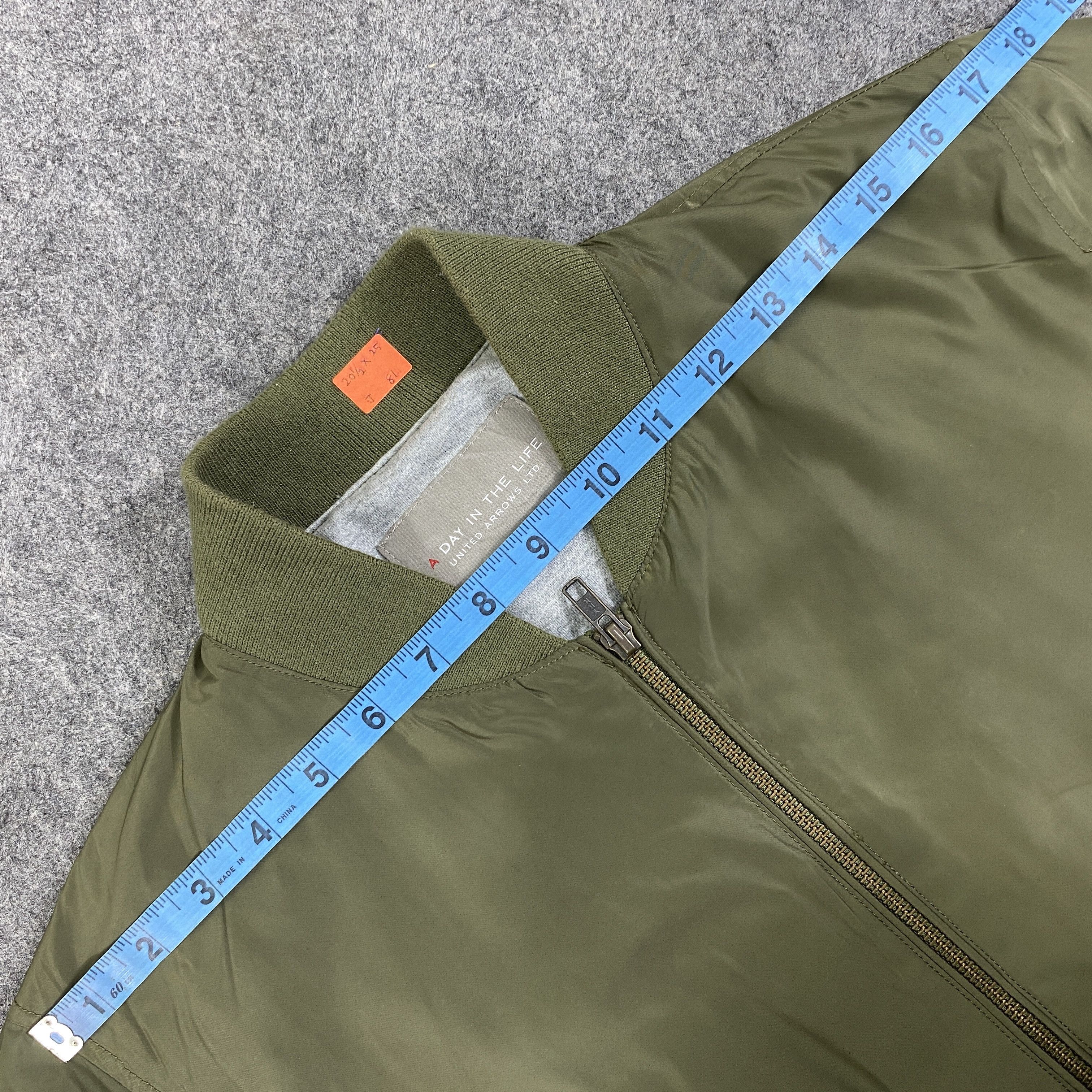 Japanese Brand apanese Brand Bomber Jacket -J081 Size US S / EU 44-46 / 1 - 5 Thumbnail