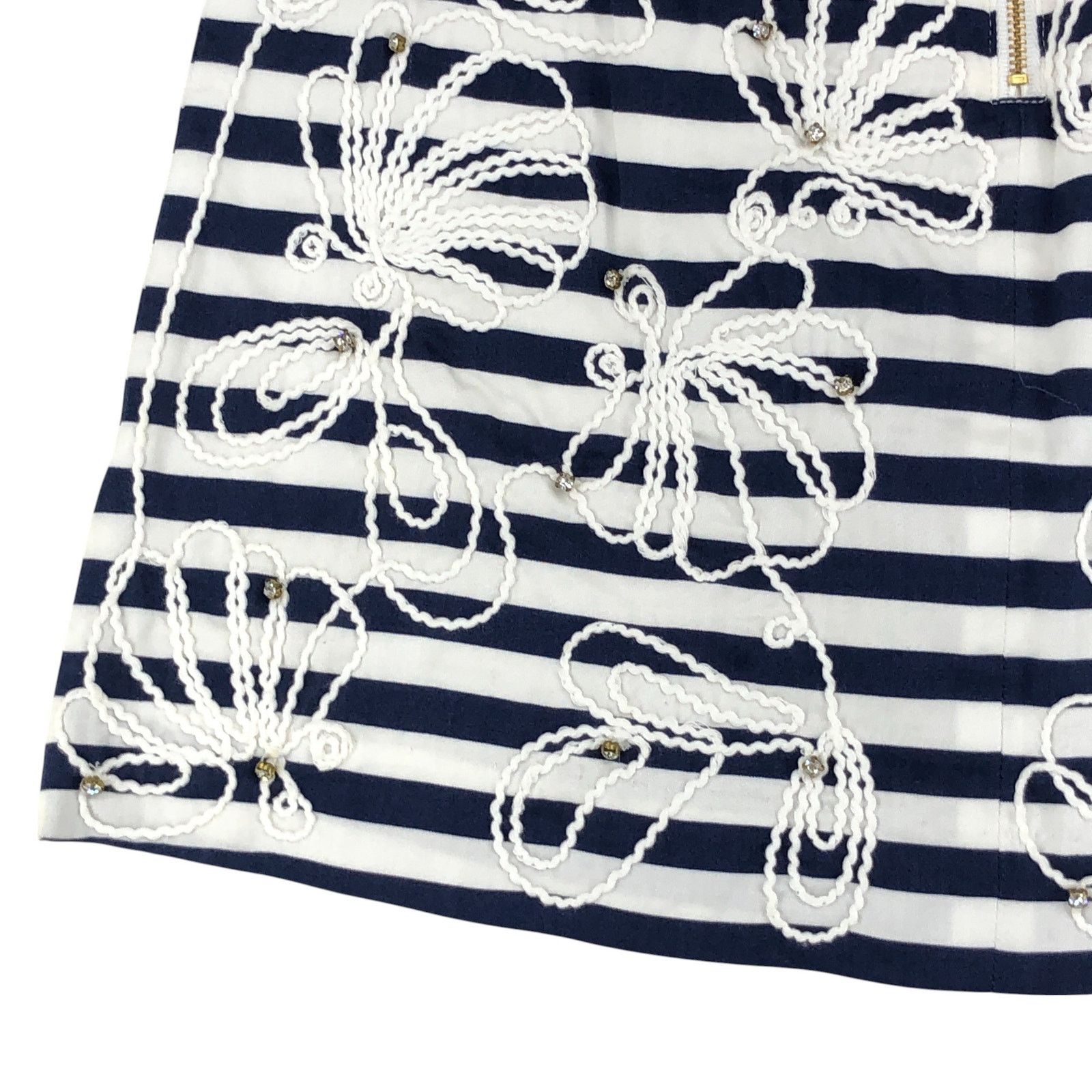 Lilly Pulitzer Lilly Pulitzer Sz 0 Skirt Tate Navy Blue Stripe Embroidered Size 25" / US 0 / IT 36 - 7 Thumbnail