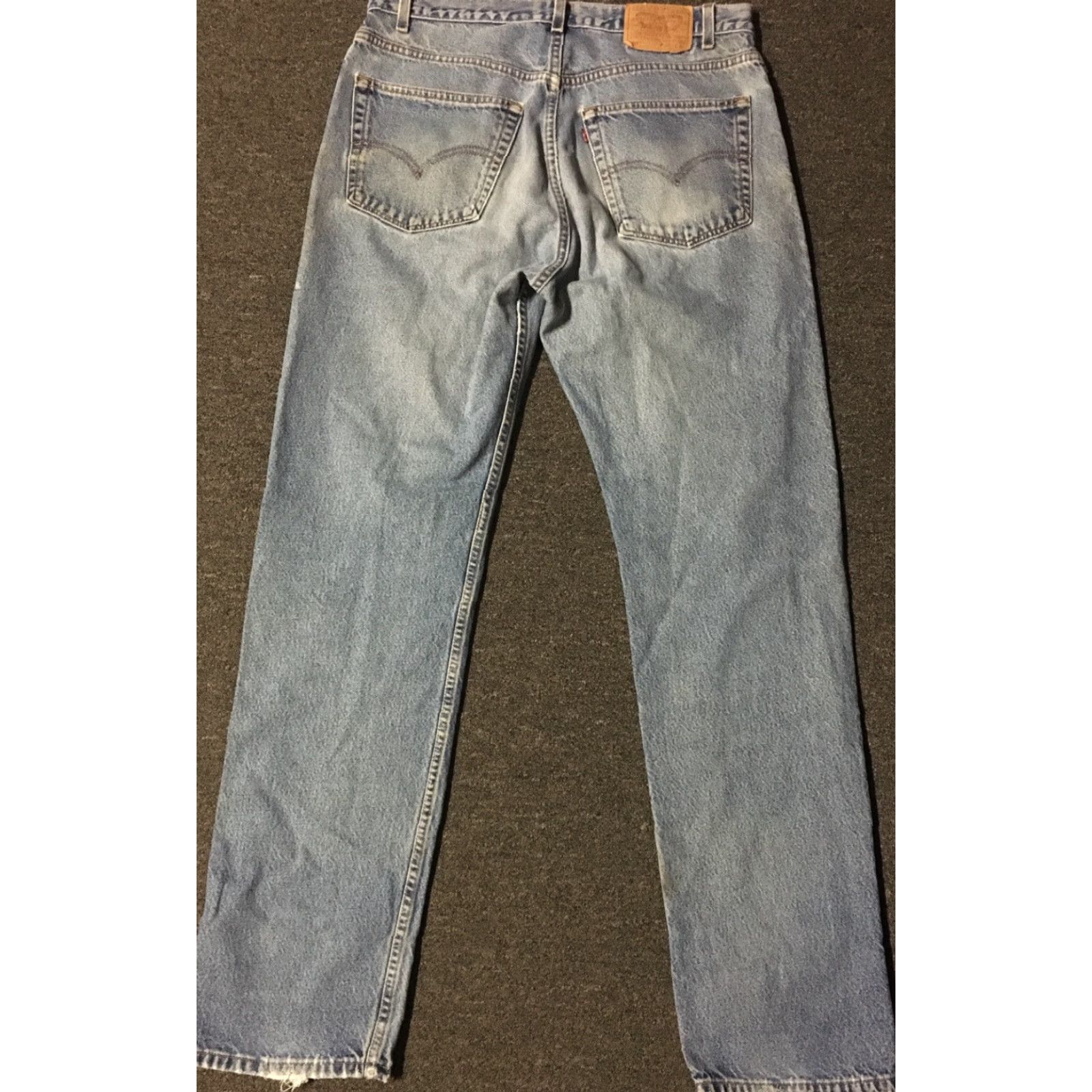 Levi's VINTAGE Levi’s 505 Jeans 36/36 Blue Denim Distressed Regular Straight USA 80s 90s Punk Grunge Men Size US 36 / EU 52 - 2 Thumbnail