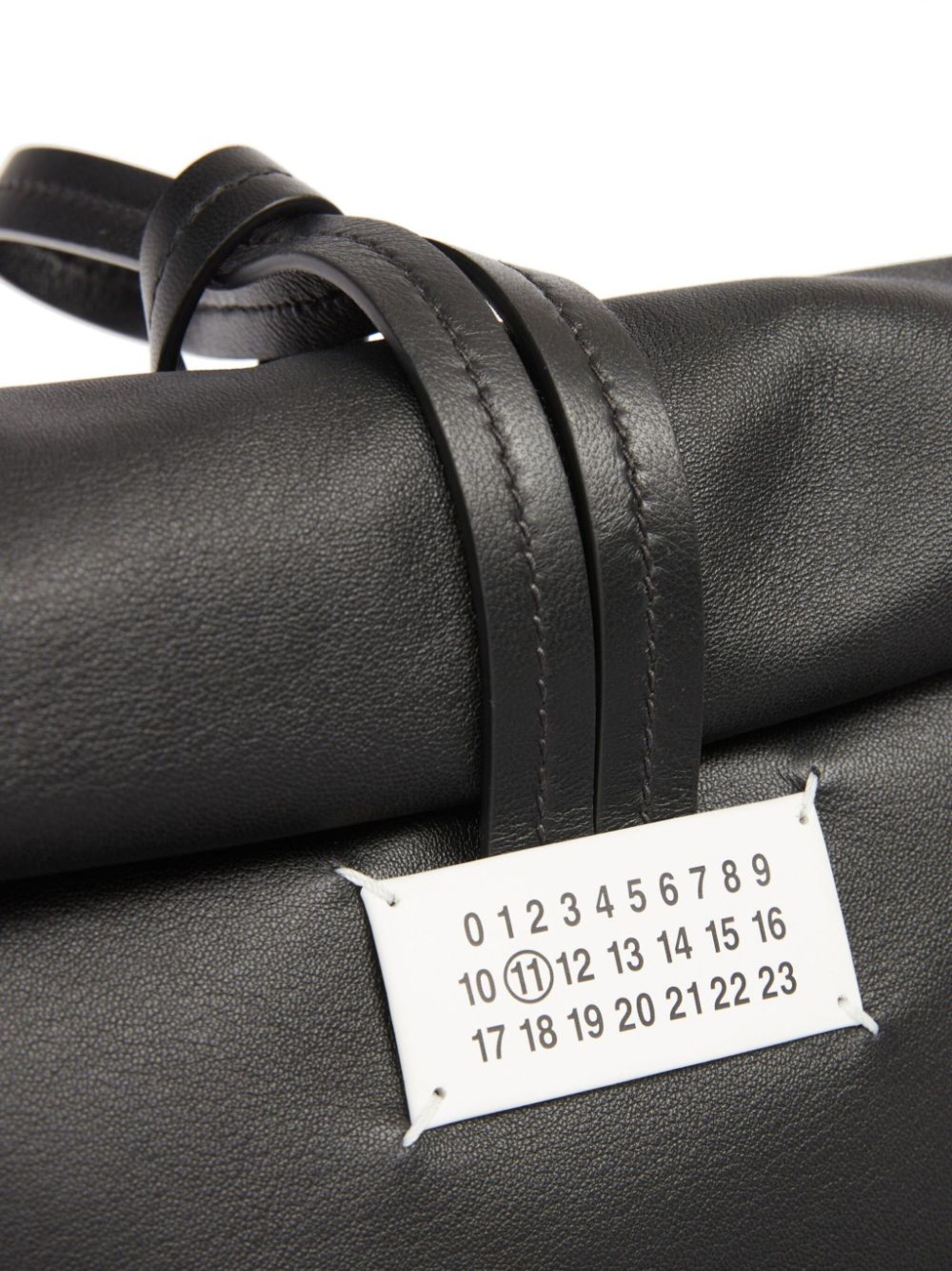 Maison Margiela oc11z1225 Size: OS / Paper Clutch Bag in Black Size ONE SIZE - 5 Thumbnail