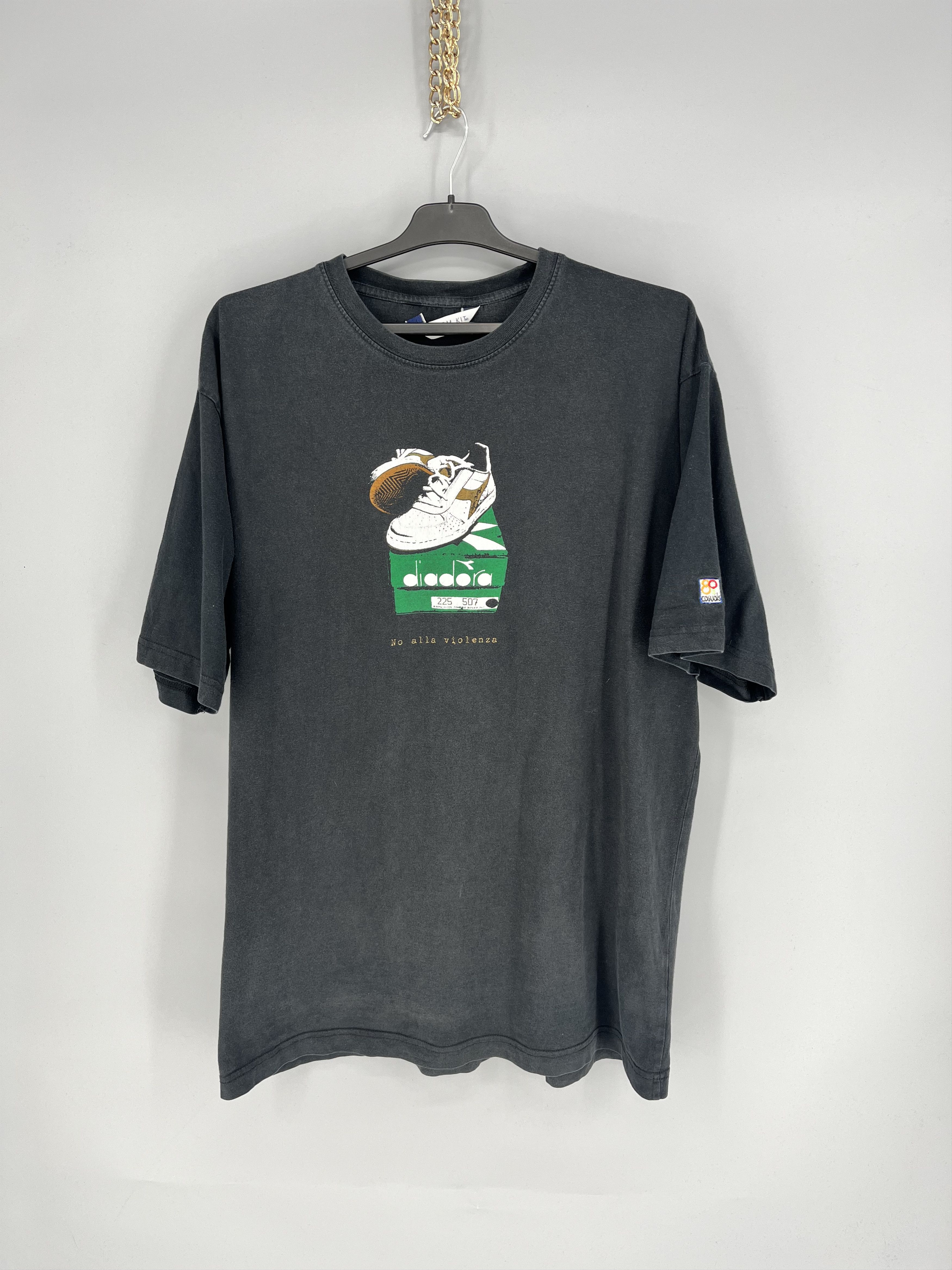 Vintage Vintage 80s Casuals Diadora"No alla violenza" No to violence Size US XL / EU 56 / 4 - 1 Thumbnail