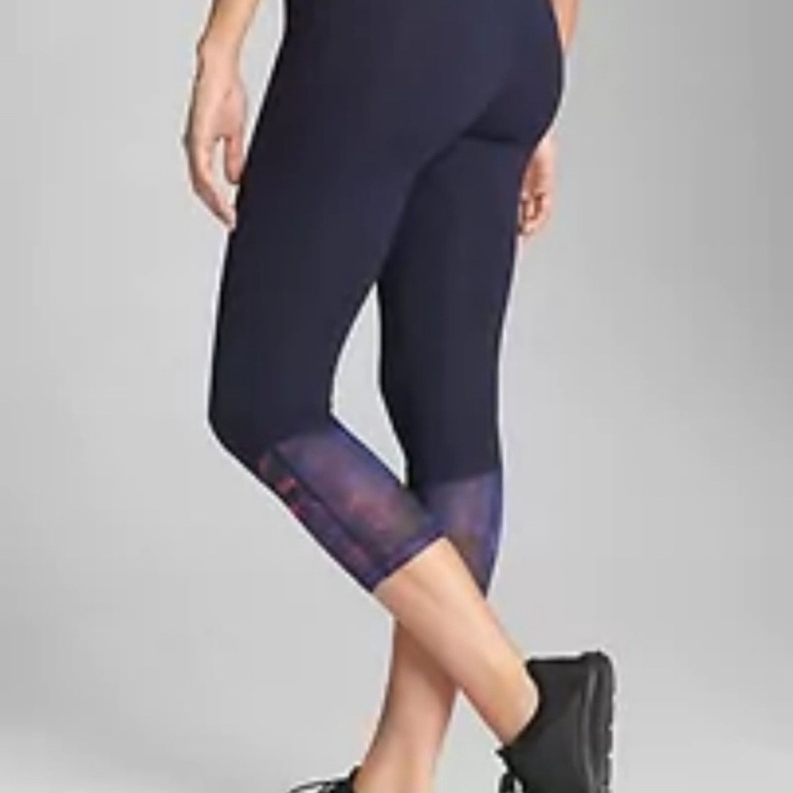 Gap Gap Fit Black Galaxy Colorblock Capri Leggings Size 24" / US 00 / IT 34 - 2 Thumbnail