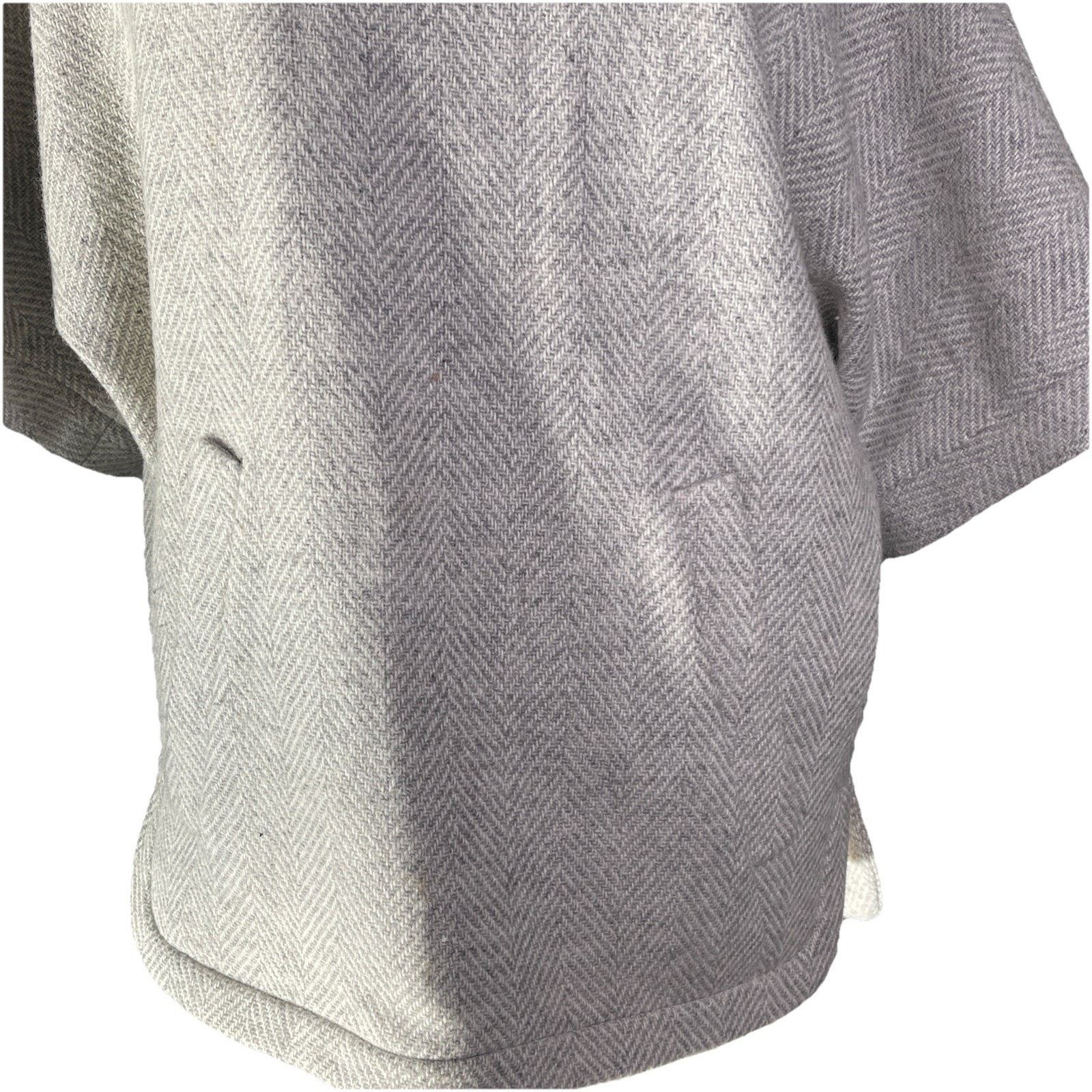 J.Crew J. Crew Herringbone Cowlneck Wool Blend Poncho, XS Size XS / US 0-2 / IT 36-38 - 2 Thumbnail