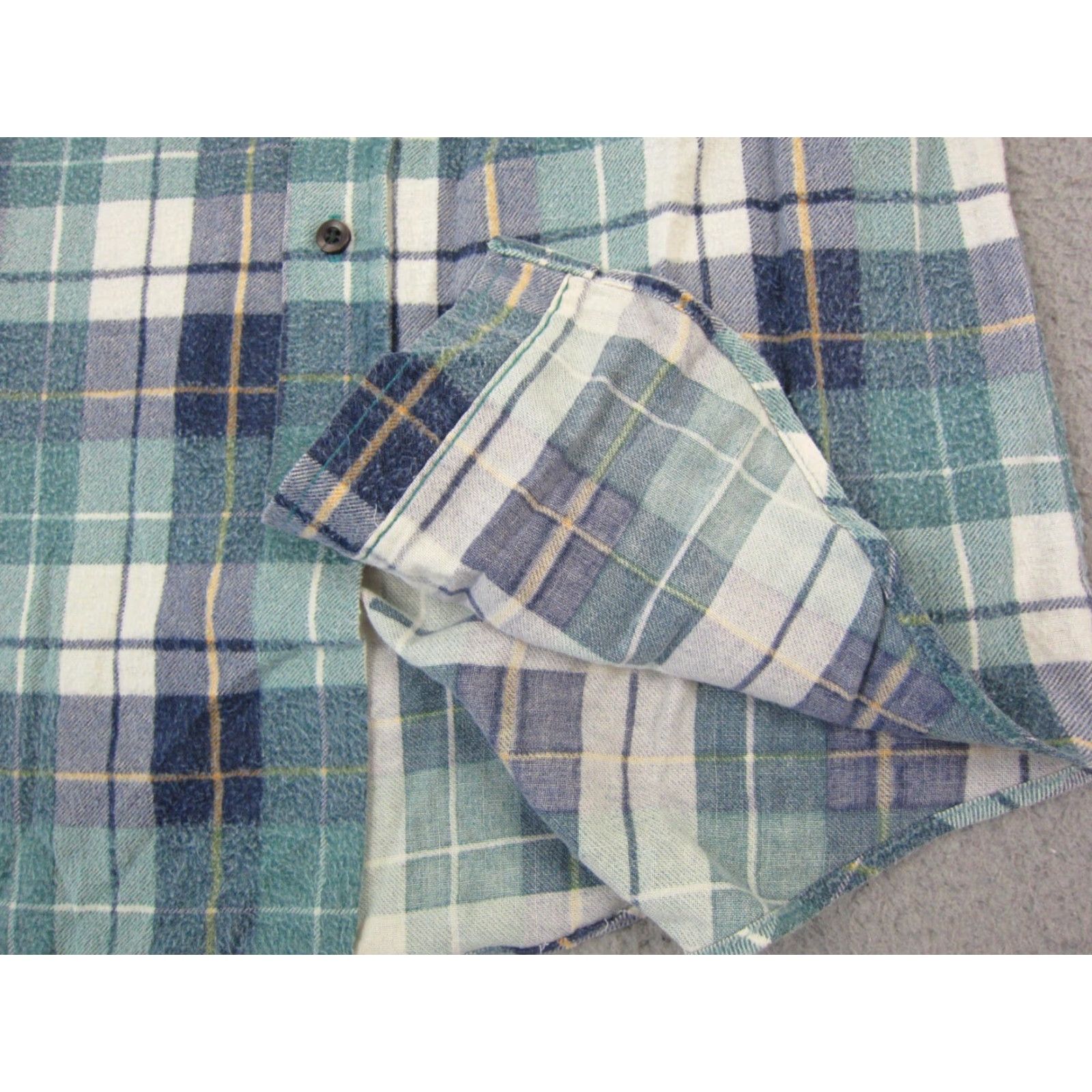 Vintage VINTAGE Flannel Shirt Mens Small Blue Plaid Button-Up Favorites Shirt Casual Workwear 80s Western Classic Size US S / EU 44-46 / 1 - 7 Thumbnail
