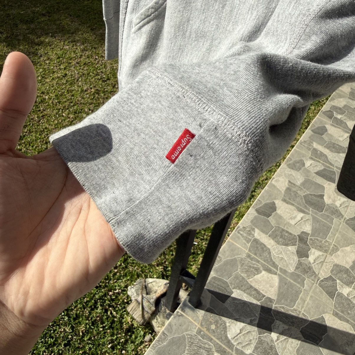 Kaws × Supreme Supreme Kaws Chalk Box Logo Rare Size US XL / EU 56 / 4 - 4 Thumbnail