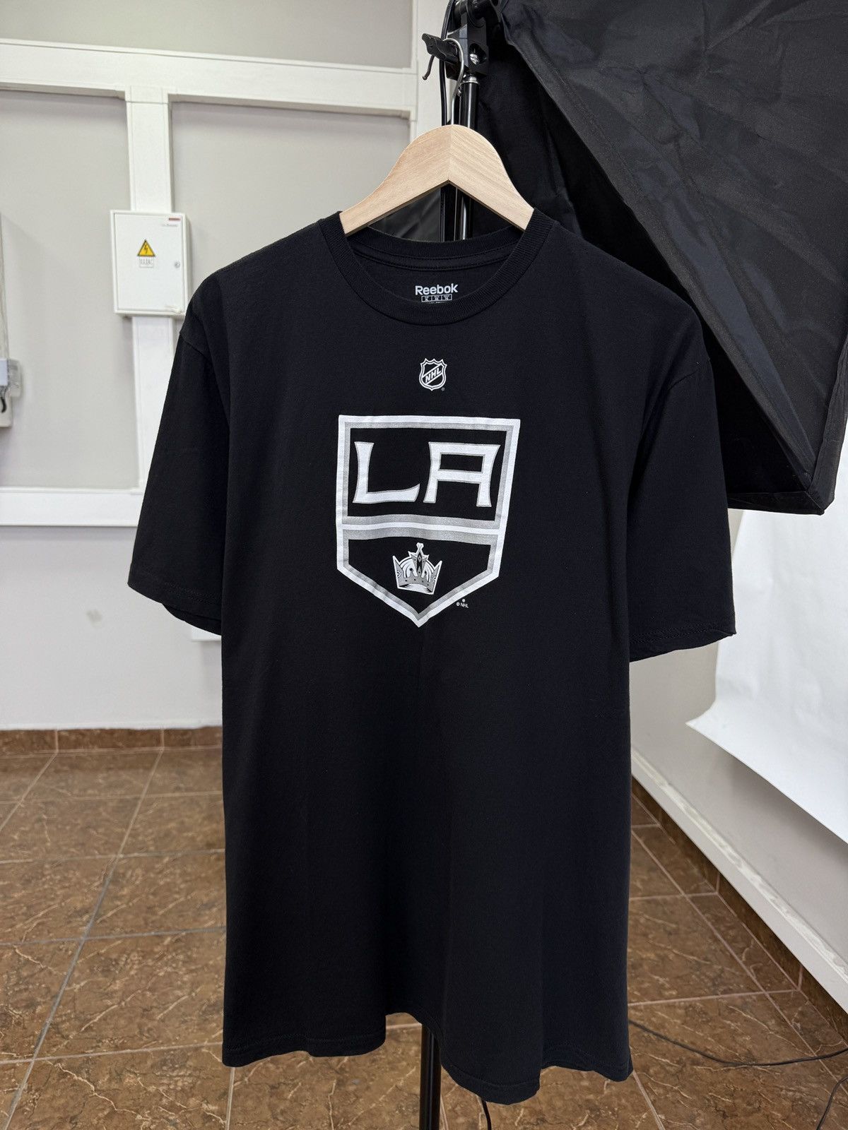 Reebok 🇺🇸 Y2K Jonathan Quick Los Angeles King NHL Reebok T-Shirt Size US XL / EU 56 / 4 - 2 Thumbnail