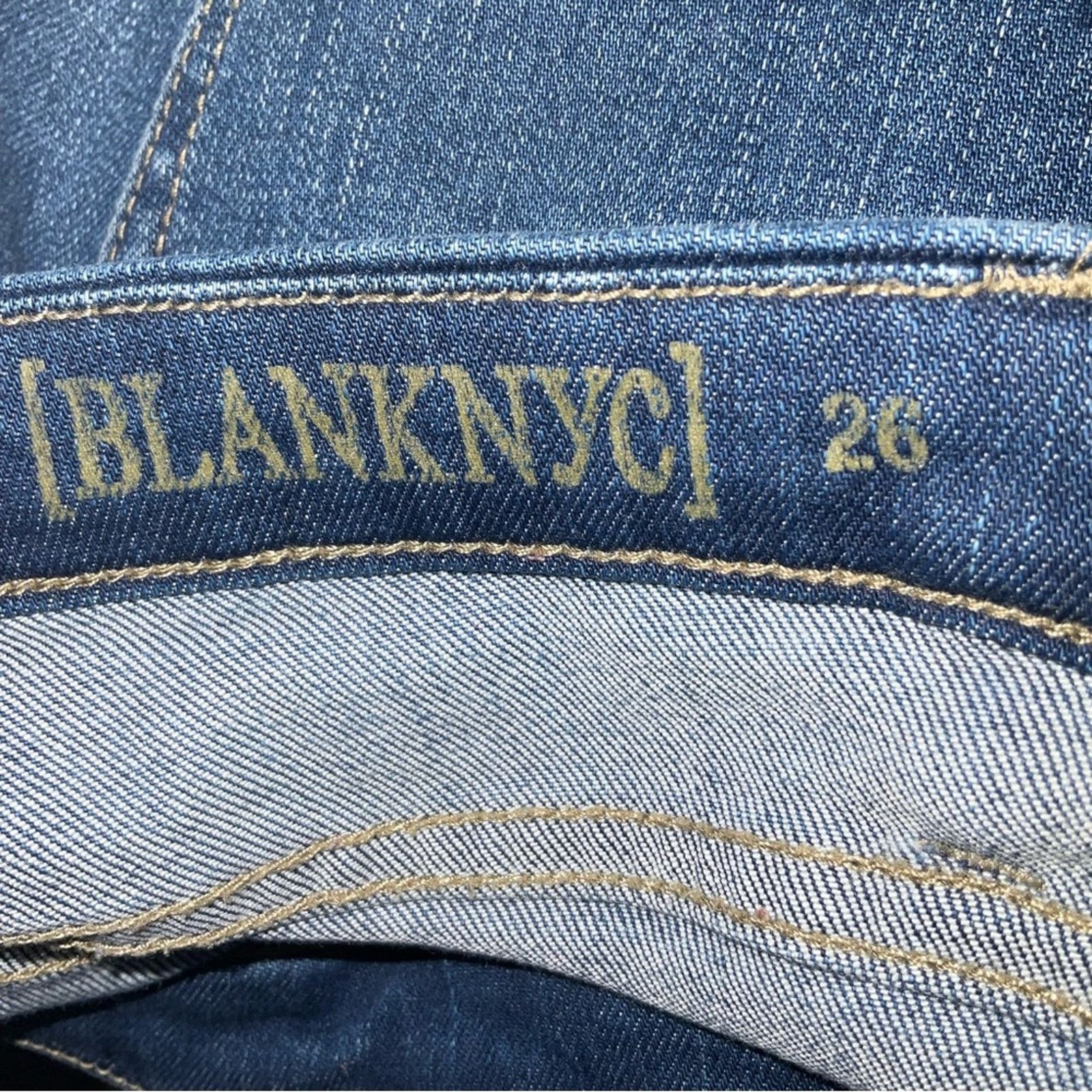 BLANKNYC Blank NYC Distressed Zip Up Denim Jean 26 Casual Comfy Size 26" / US 2 / IT 38 - 8 Thumbnail
