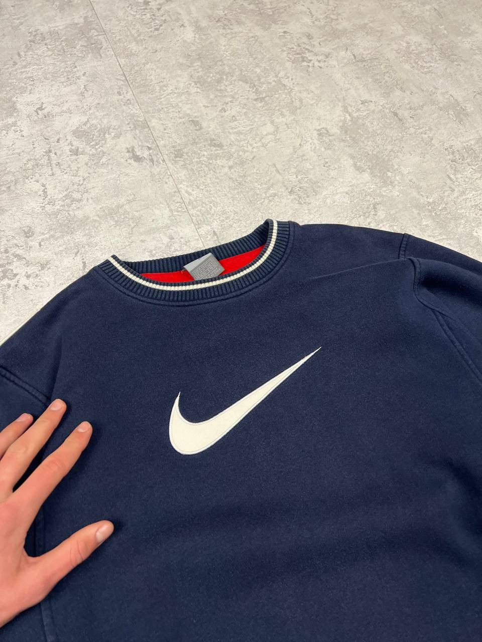 Nike Vintage Nike Y2K Sweatshirt Big Embroidered Logo Size US M / EU 48-50 / 2 - 4 Thumbnail