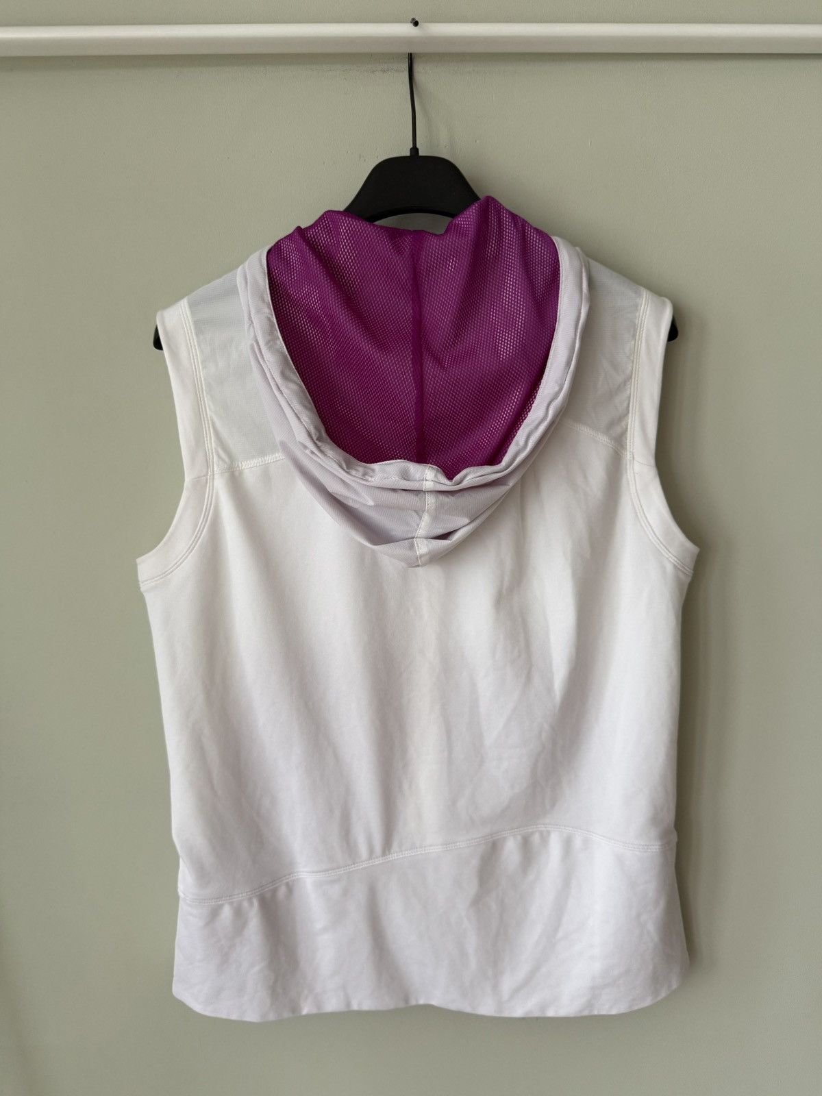 Salomon Salomon track hooded vest gilet women’s Size M / US 6-8 / IT 42-44 - 2 Thumbnail