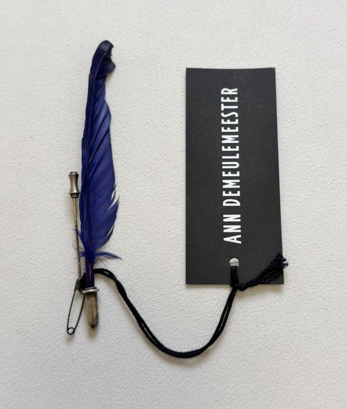 Ann Demeulemeester ‘Blue Feather’ Silver Pin Brooch Size ONE SIZE - 2 Thumbnail