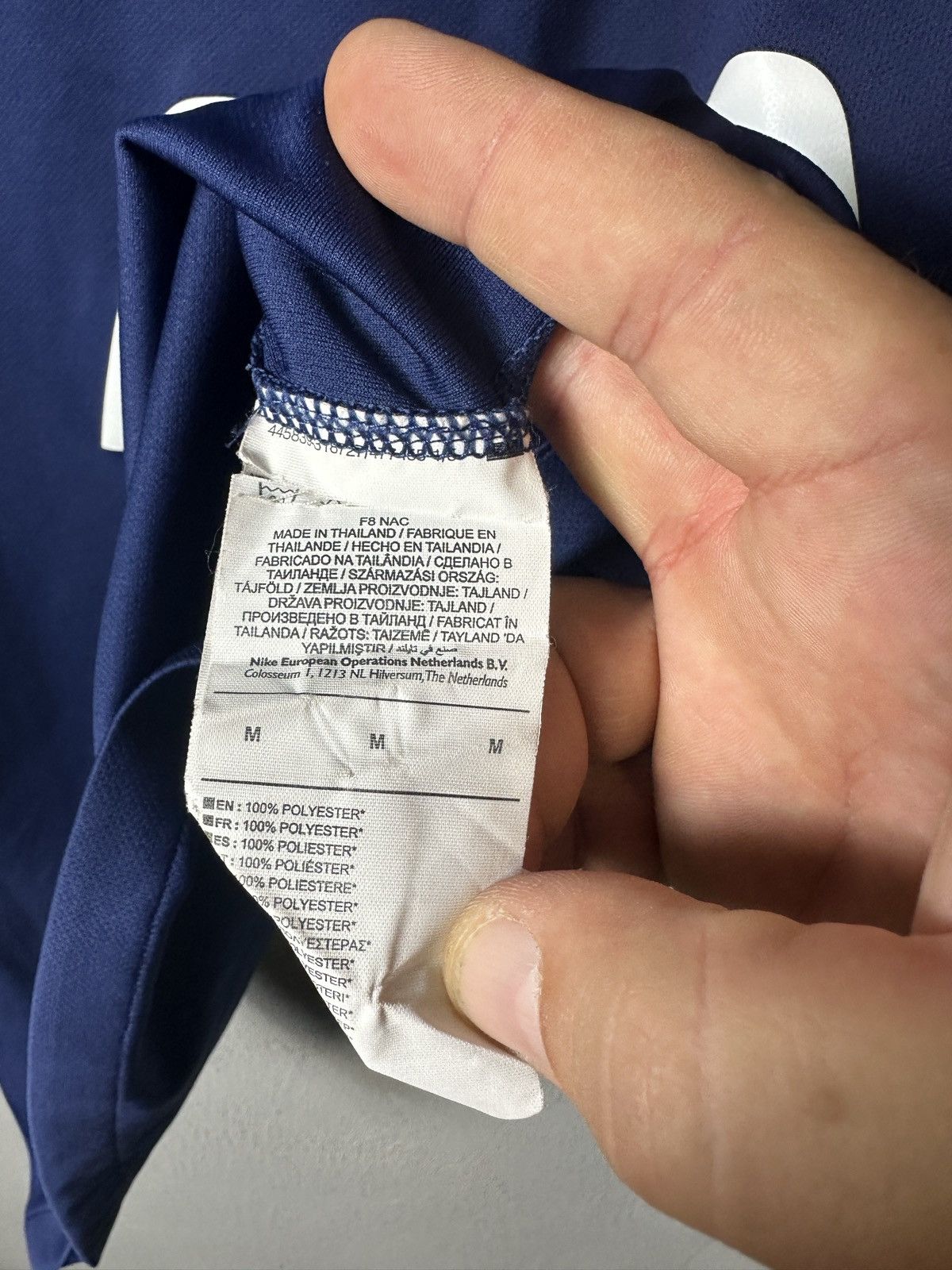 Nike TOTTENHAM HOTSPUR 2018 2019 AWAY SHIRT JERSEY NIKE Size US M / EU 48-50 / 2 - 6 Thumbnail