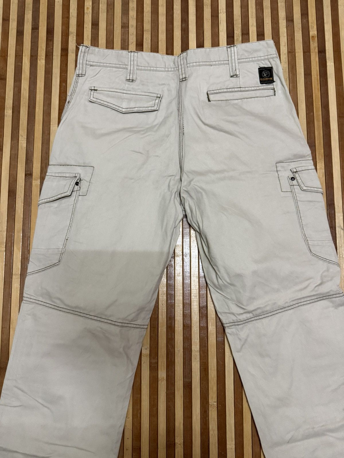 Japanese Brand EVENRIVER Cargo Pants Streetwear Multipocket W32X30.5 Size US 32 / EU 48 - 6 Thumbnail