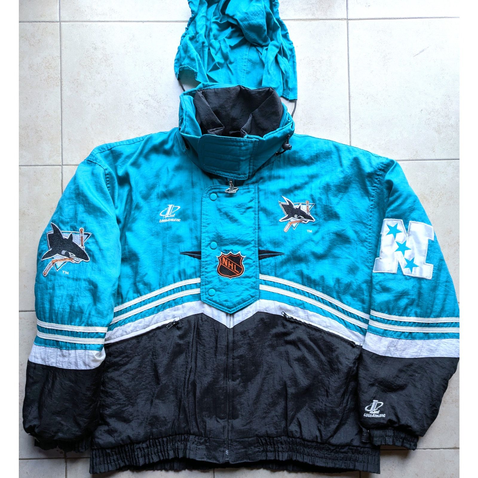 NHL × Starter San Jose Sharks 90s puffer jacket Spellout XL teal NHL vtg Size US XL / EU 56 / 4 - 7 Thumbnail
