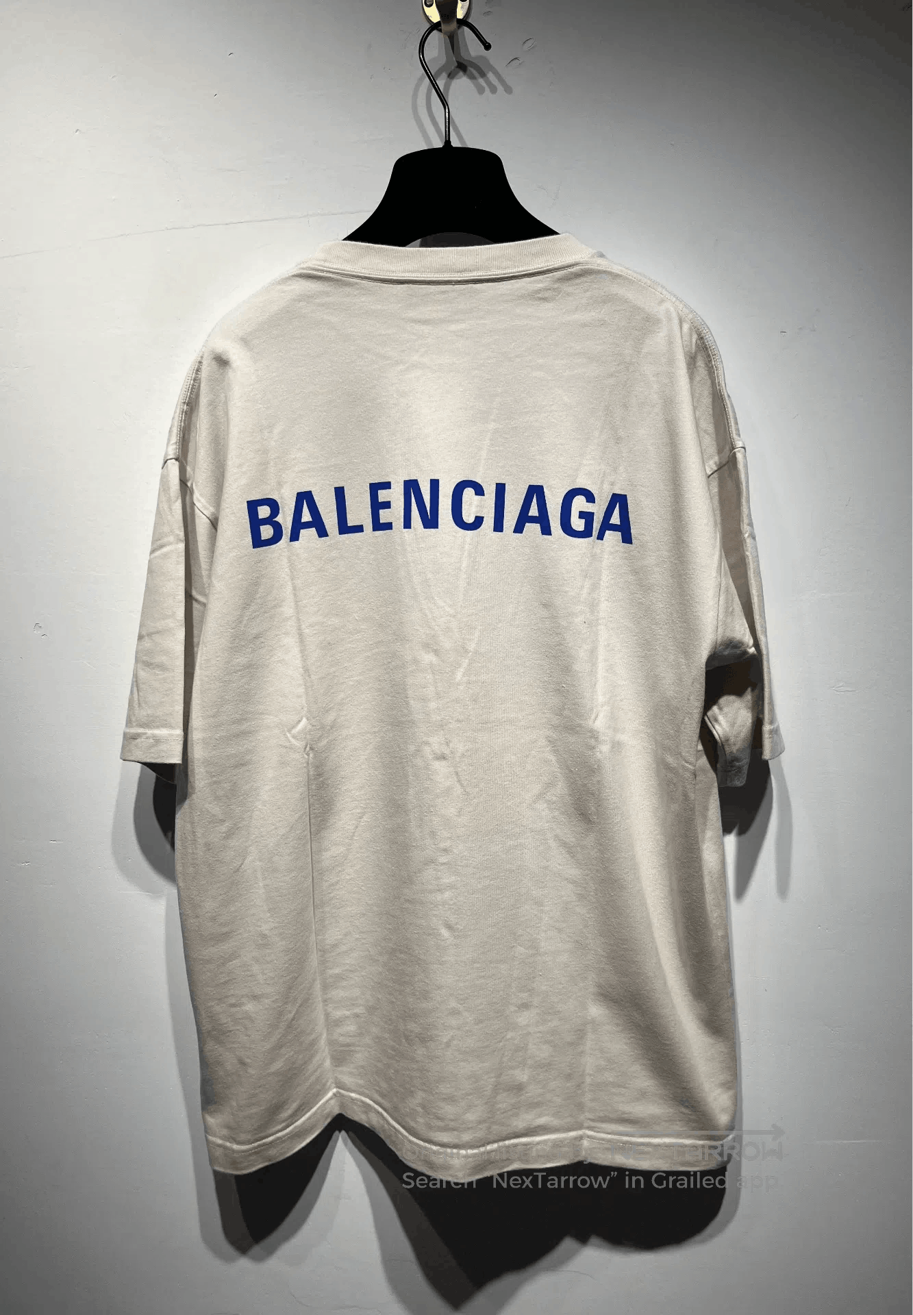 Balenciaga balenciaga beige logo short sleeve t-shirt. Size US XS / EU 42 / 0 - 2 Thumbnail