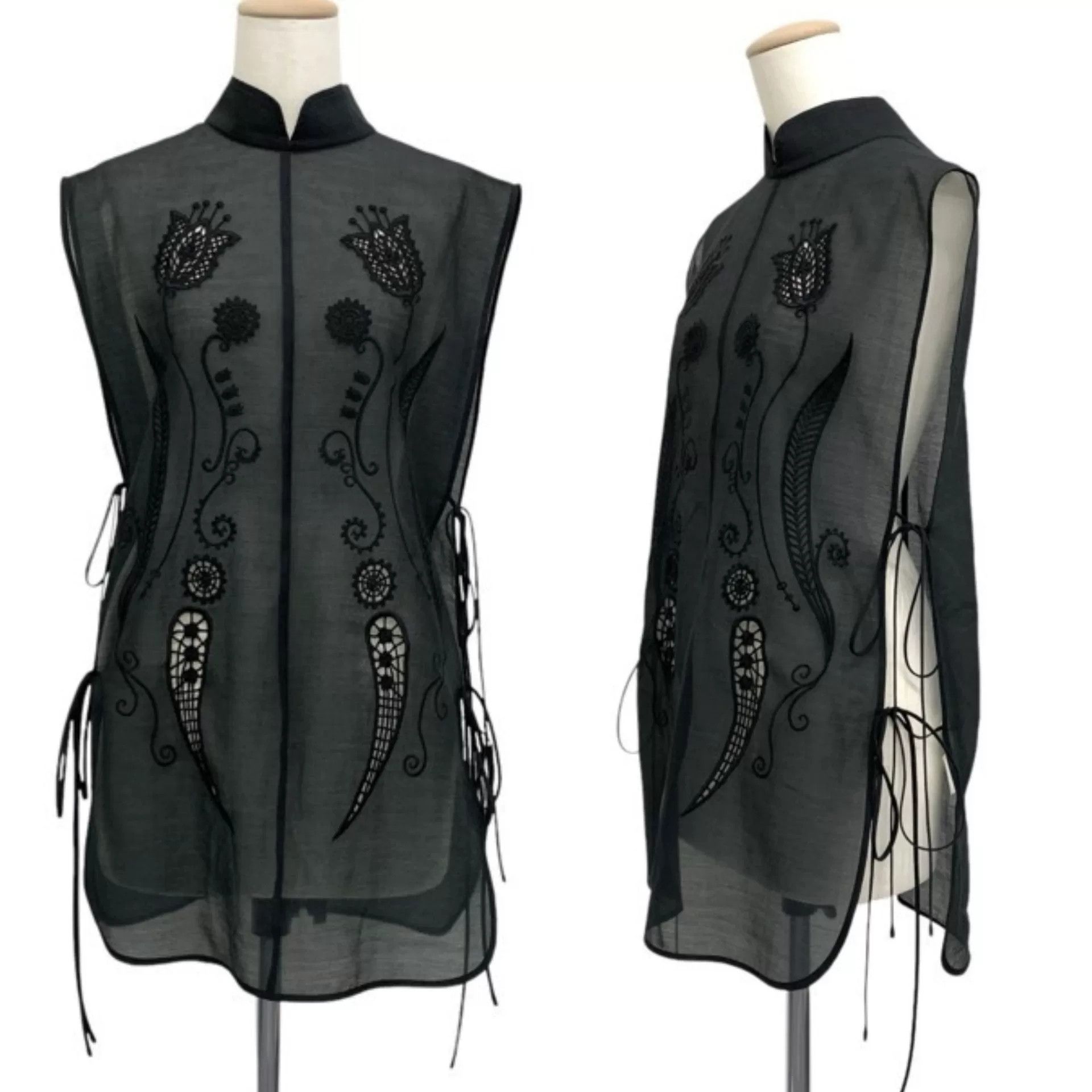 Other Black Embroidered Sheer Vest Top Size M / US 6-8 / IT 42-44 - 1 Thumbnail