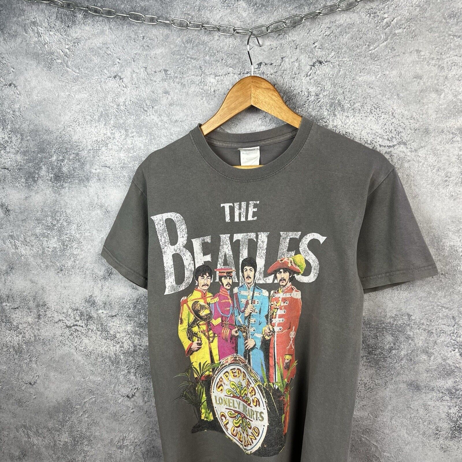 Band Tees The Beatles Pepper's Lonely Hearts Club Tee Men's Size S Size US S / EU 44-46 / 1 - 2 Thumbnail