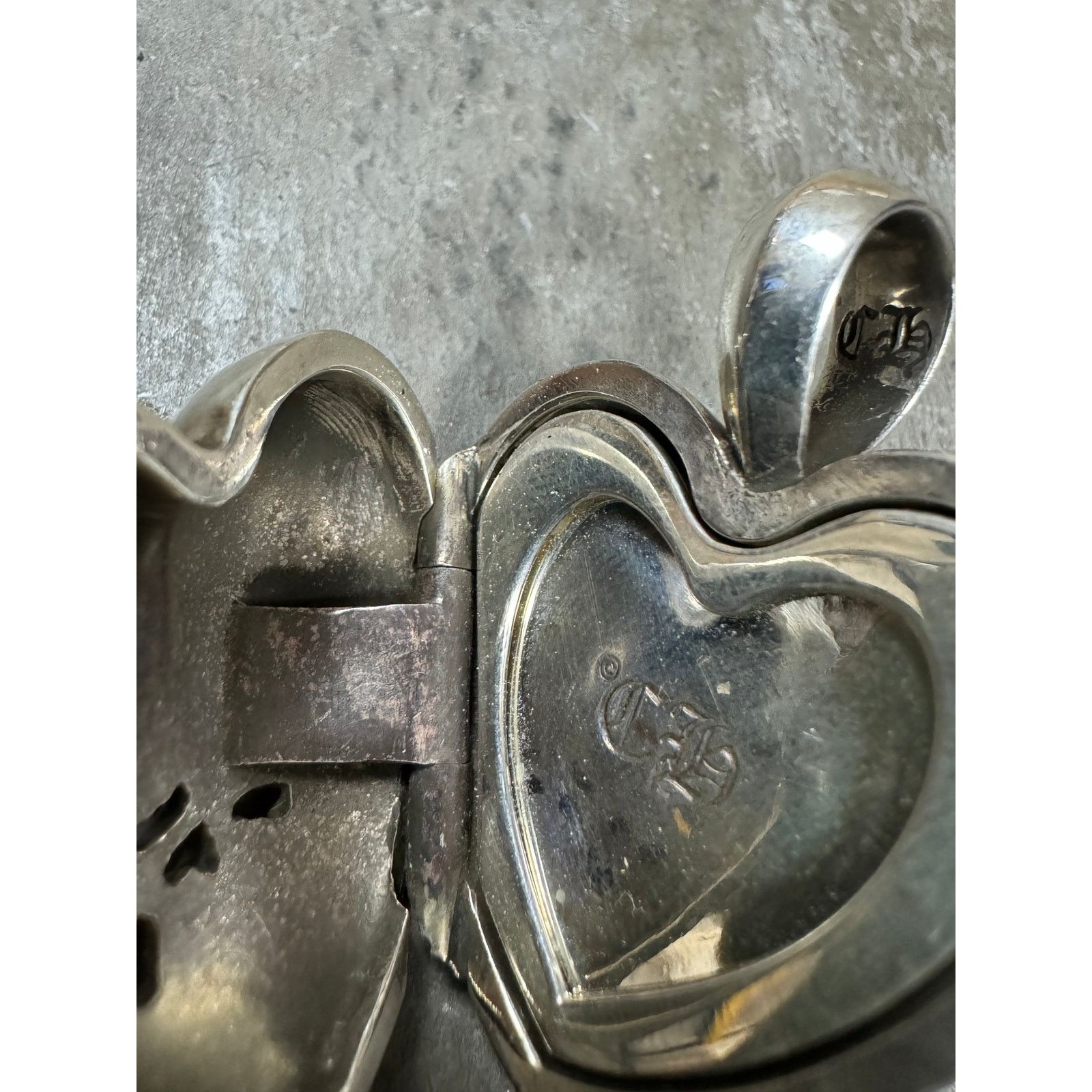 Chrome Hearts Chrome Hearts Vine Heart Locket Pendant | Grailed
