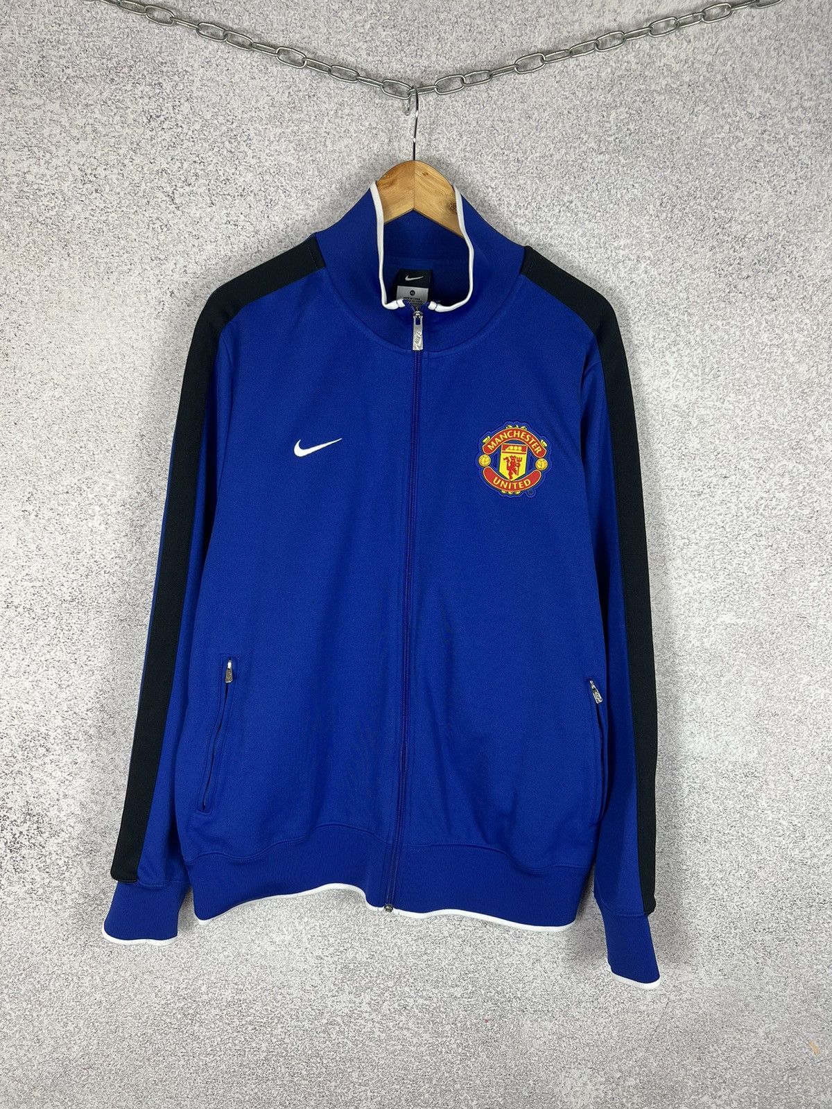 Nike Vintage Nike Manchester United Soccer Tracksuit Track Jacket Size US XL / EU 56 / 4 - 1 Thumbnail