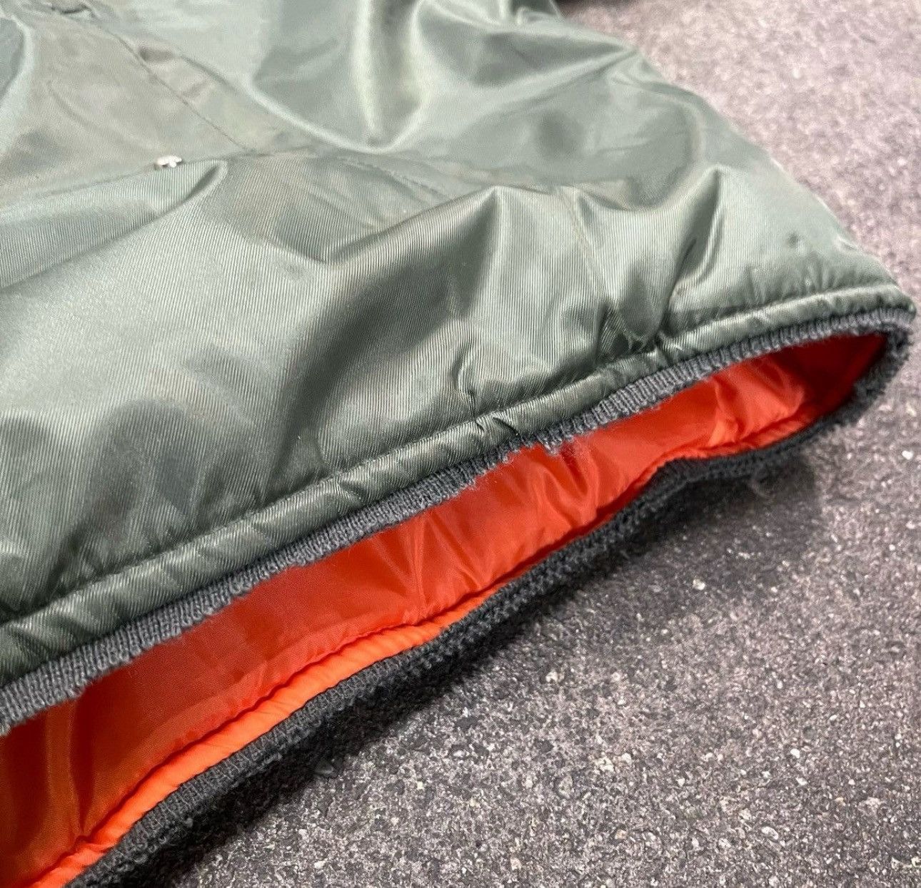 Yeezy 1 of 1 YZY SZN 9 PULLOVER BOMBER UPCYCLE Size US M / EU 48-50 / 2 - 7 Thumbnail